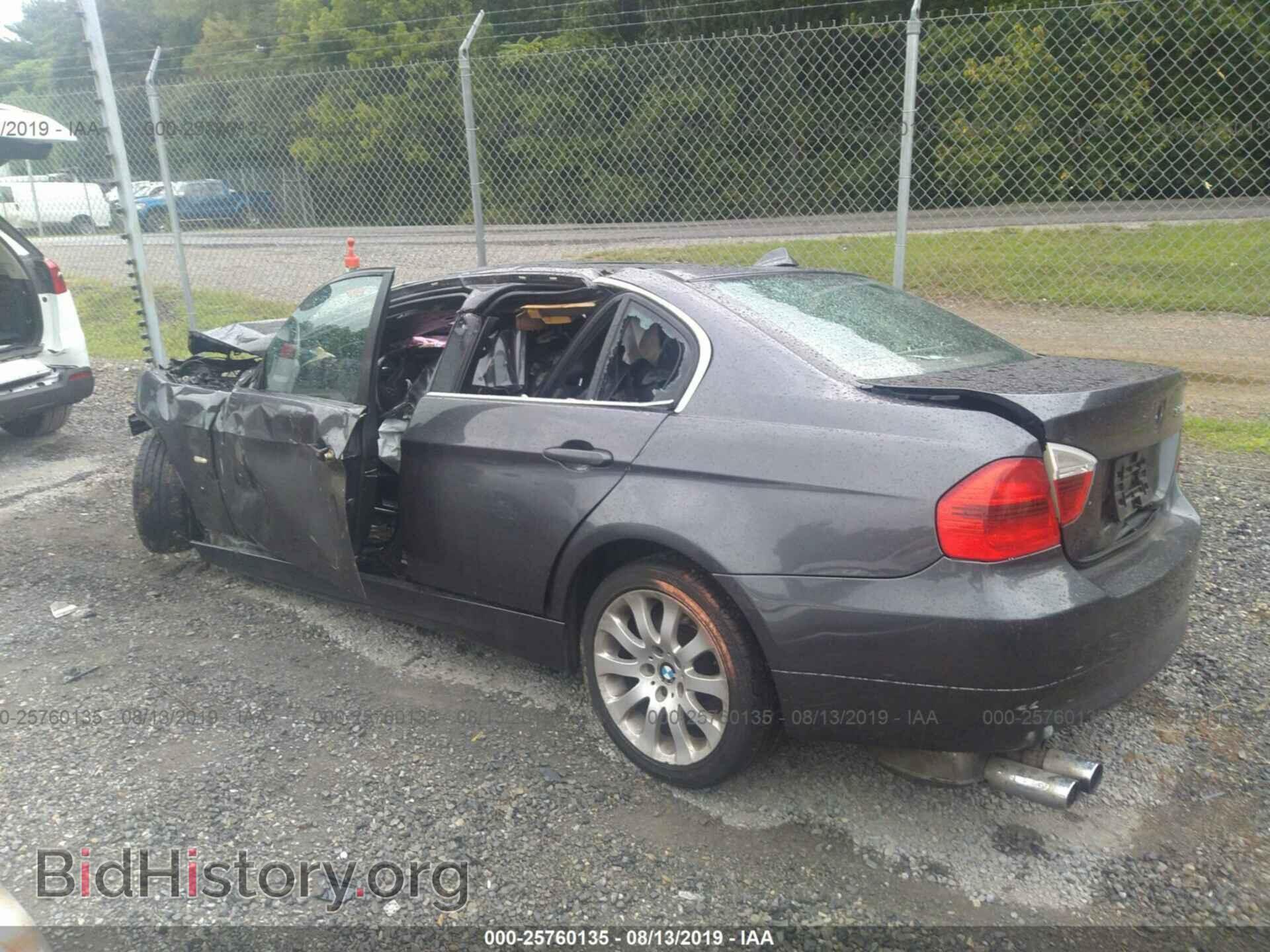 2006 BMW 330 - VIN: WBAVB33576KR78577 - Фото 3