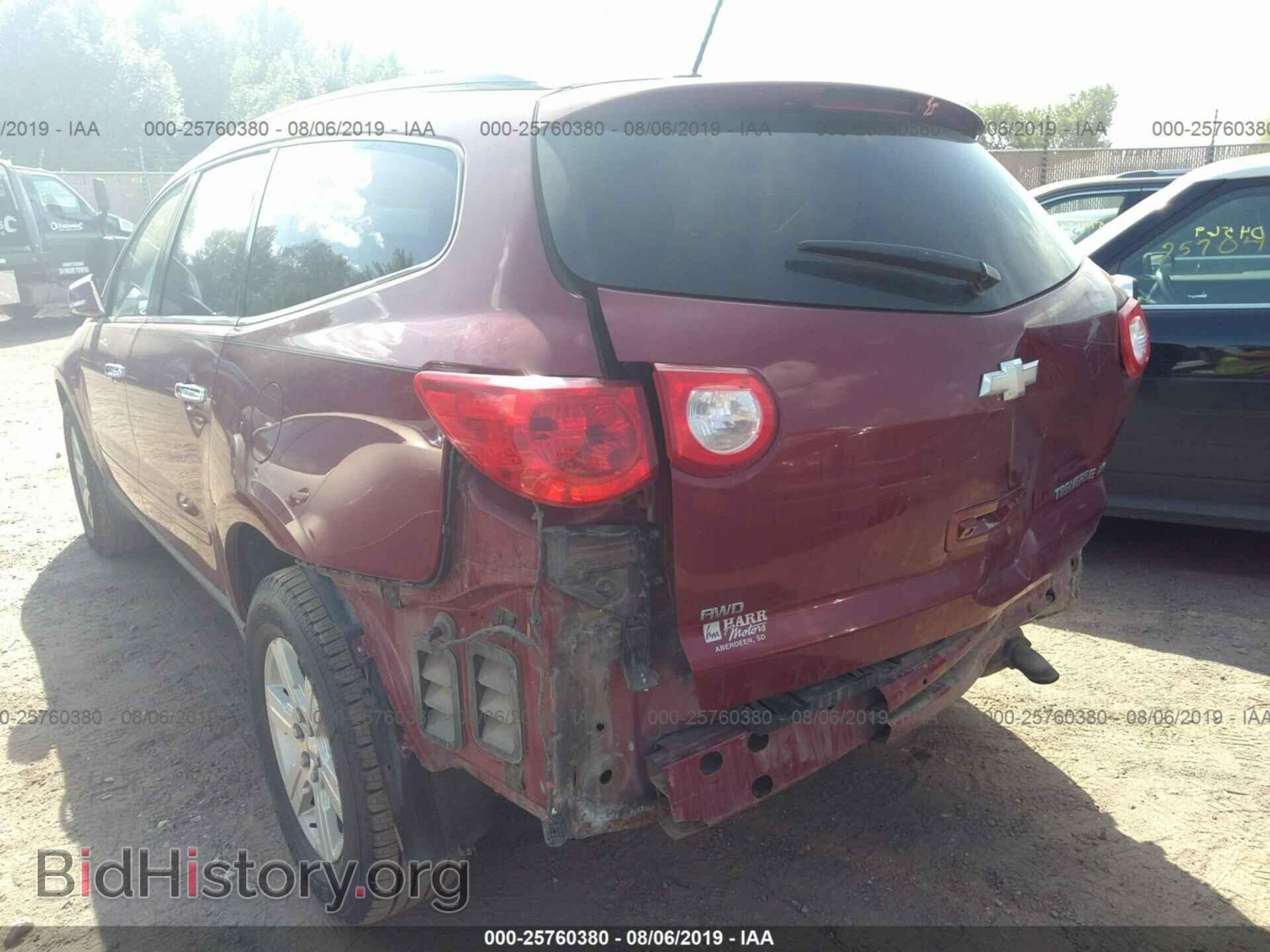 2010 CHEVROLET TRAVERSE - VIN: 1GNLVFEDXAJ260406 - Фото 3
