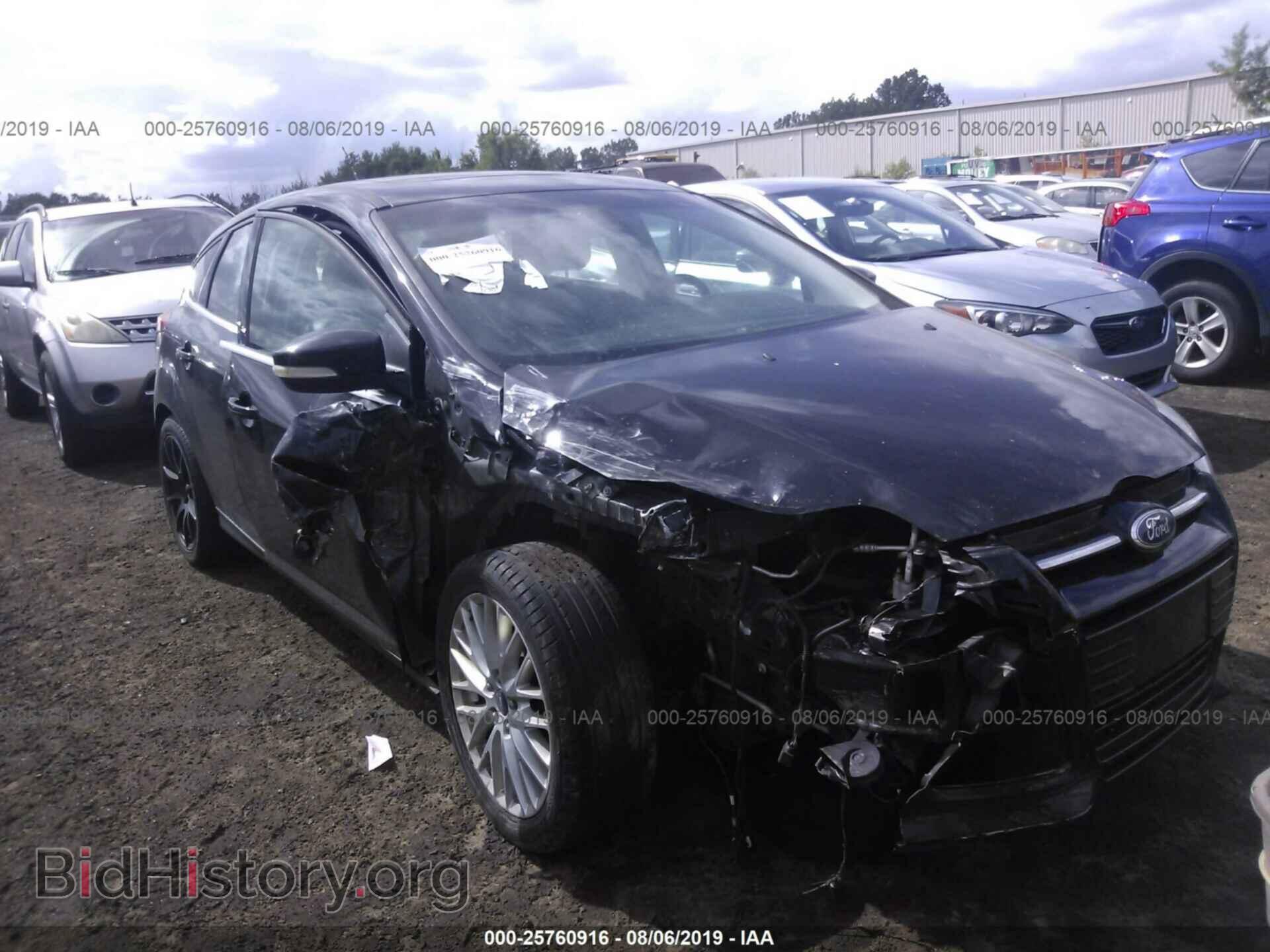 Фотография 1FAHP3M29CL395459 - FORD FOCUS 2012