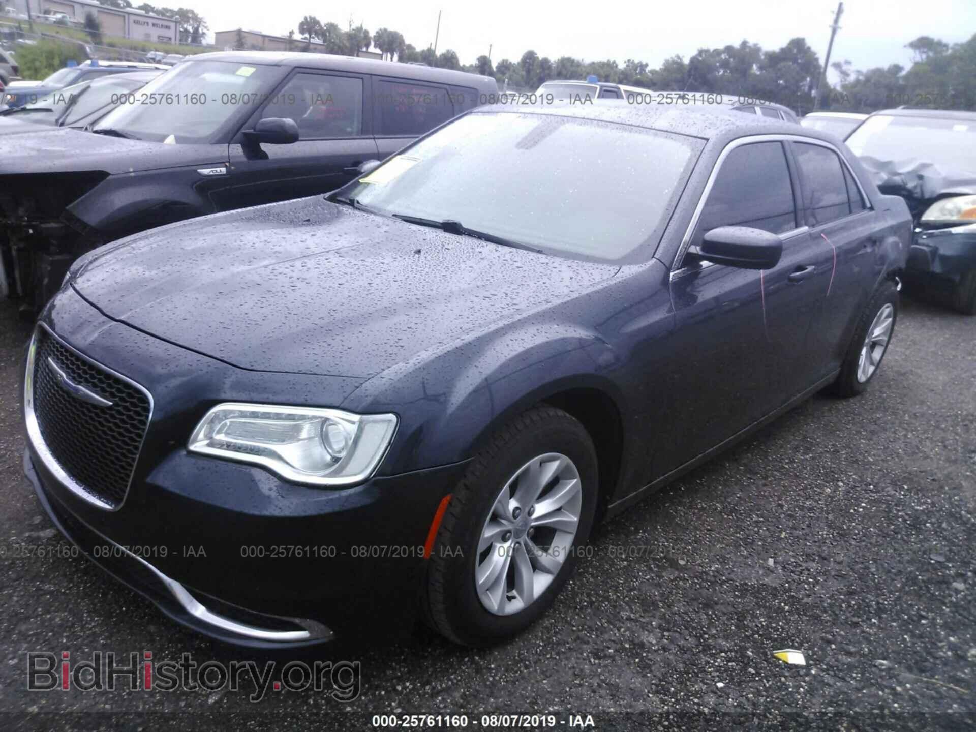 2015 CHRYSLER 300 - VIN: 2C3CCAAG5FH930118 - Фото 2