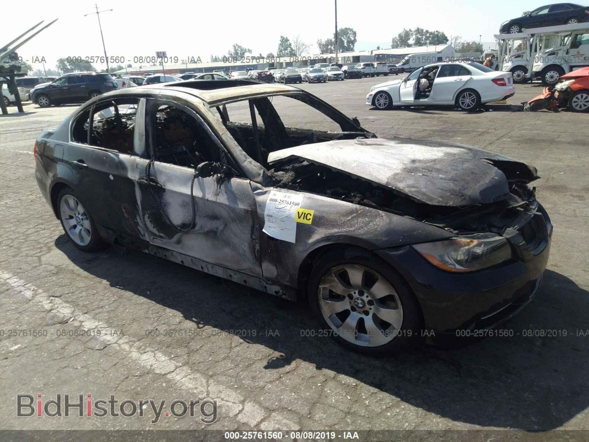 Photo WBAVD53508A009363 - BMW 335 2008