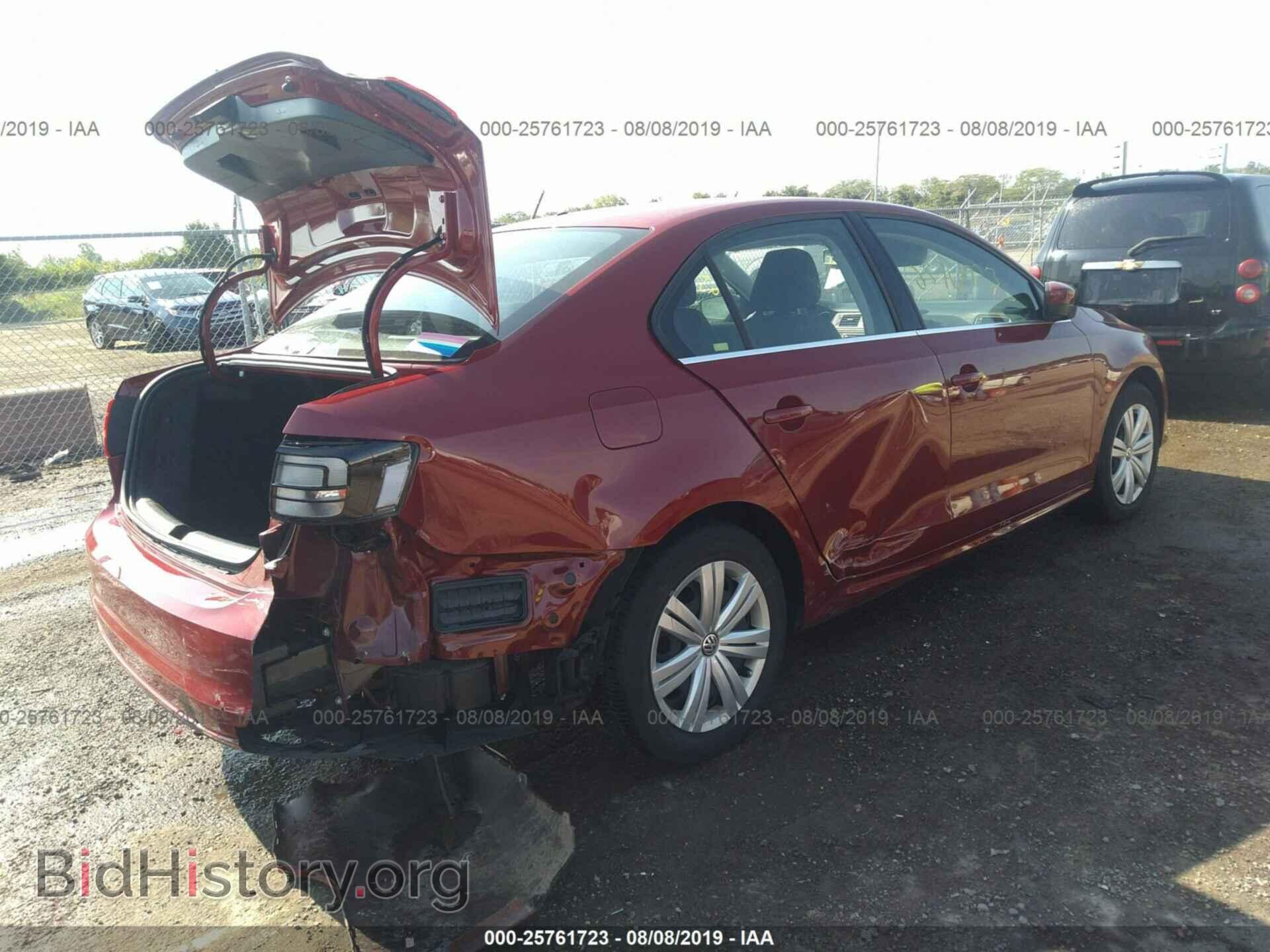 2017 VOLKSWAGEN JETTA - VIN: 3VW2B7AJ4HM396877 - Фото 4