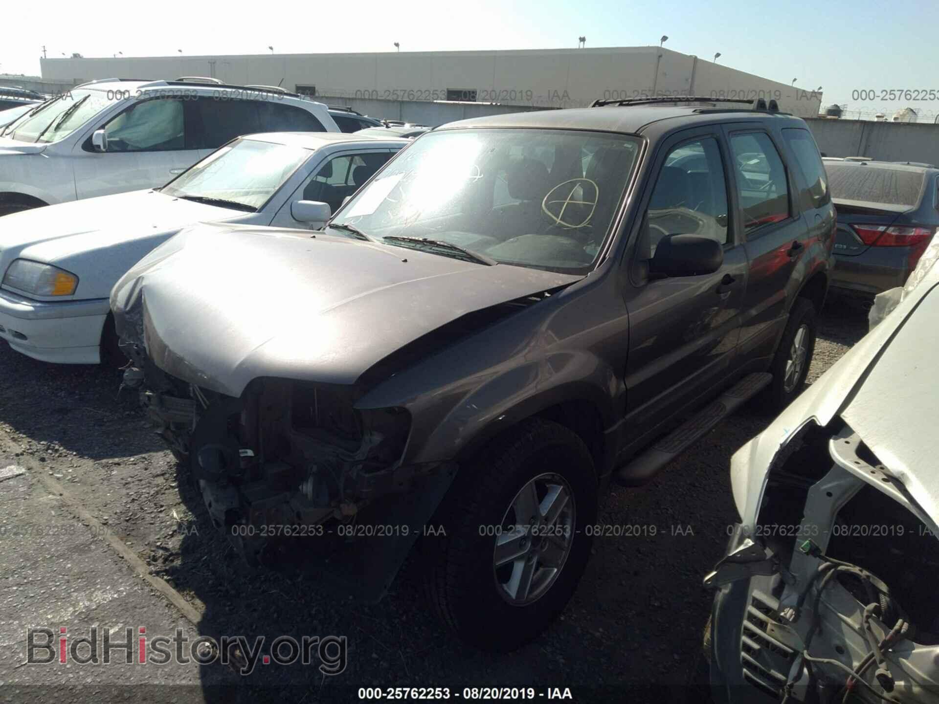 2006 FORD ESCAPE - VIN: 1FMYU02Z06KA29526 - Фото 2