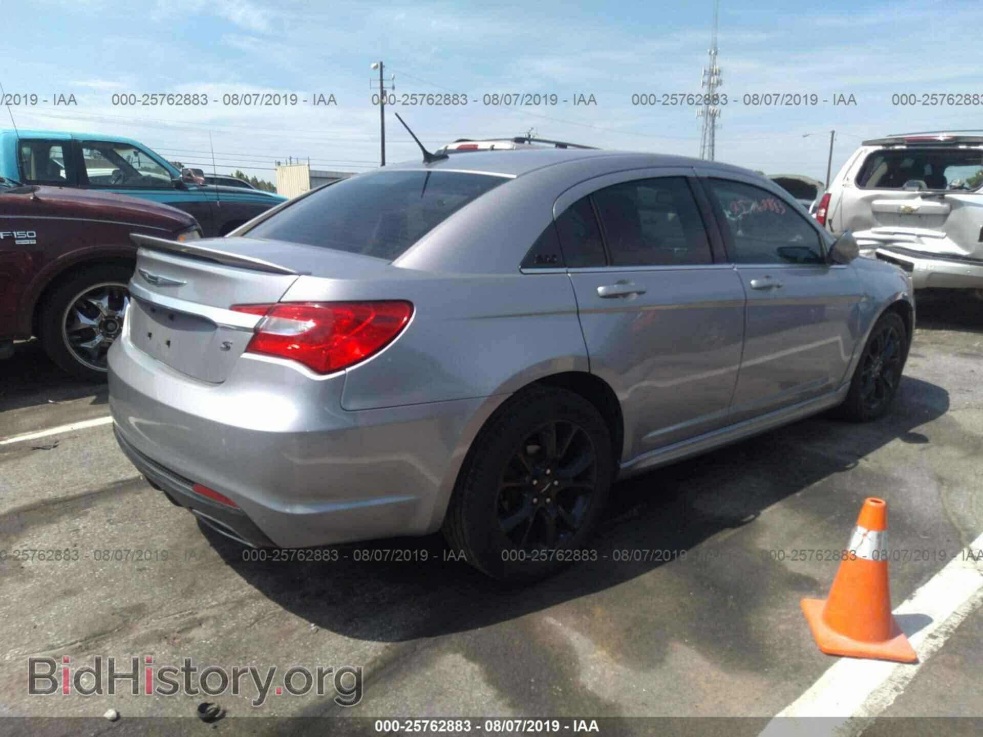 2014 CHRYSLER 200 - VIN: 1C3CCBCG5EN164948 - Фото 4