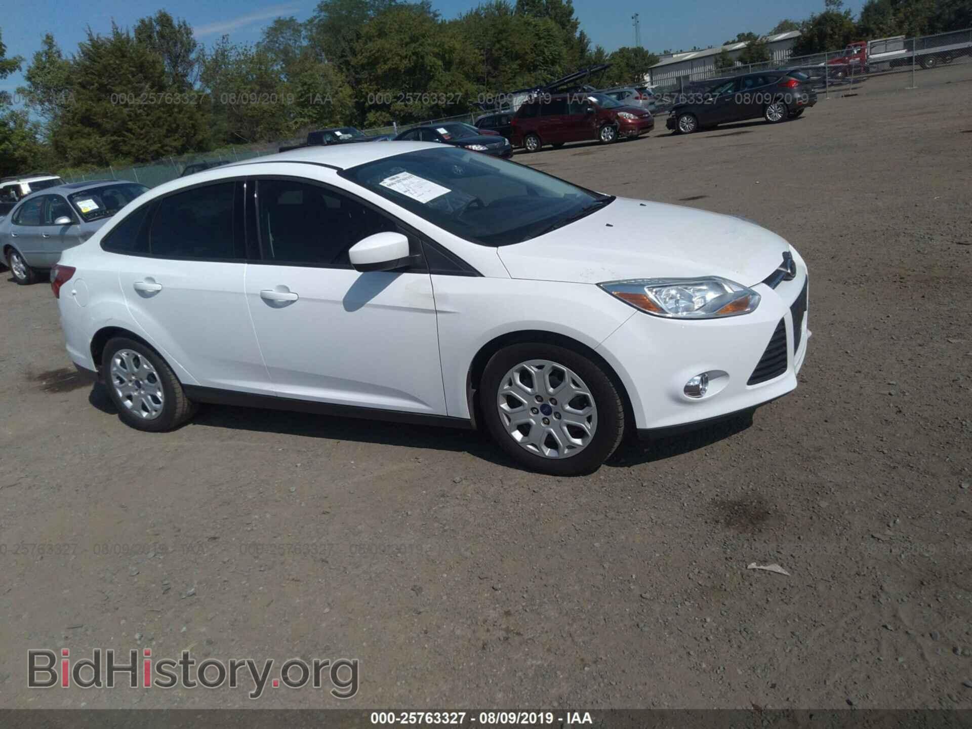 Фотография 1FAHP3F26CL462998 - FORD FOCUS 2012