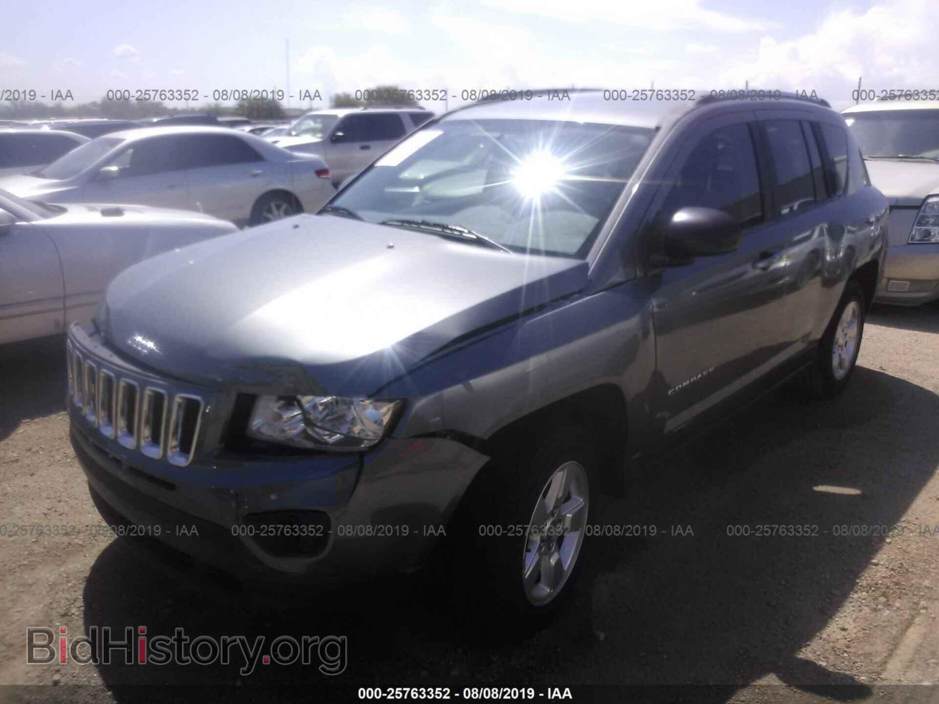 2013 JEEP COMPASS - VIN: 1C4NJCBA4DD205166 - Фото 2