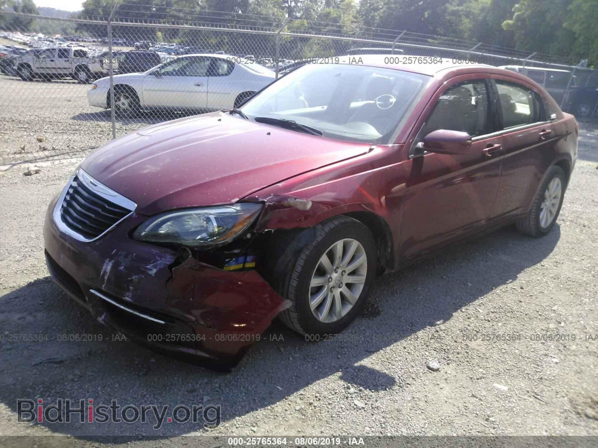 2013 CHRYSLER 200 - VIN: 1C3CCBBB5DN627630 - Фото 2
