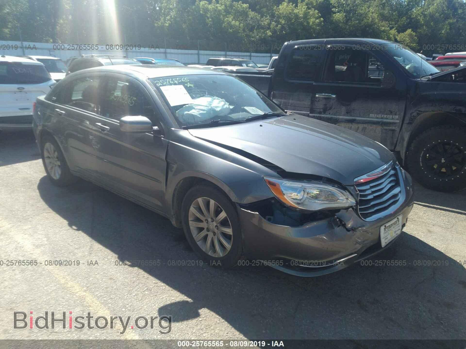Photo 1C3CCBBG3DN635981 - CHRYSLER 200 2013