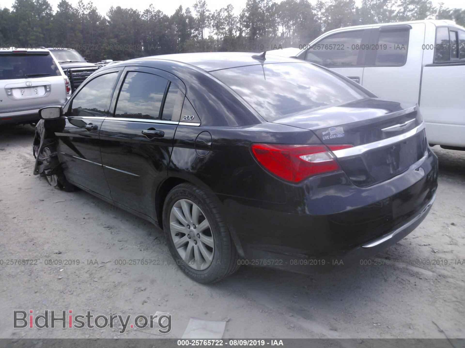 2013 CHRYSLER 200 - VIN: 1C3CCBBB4DN606705 - Фото 3