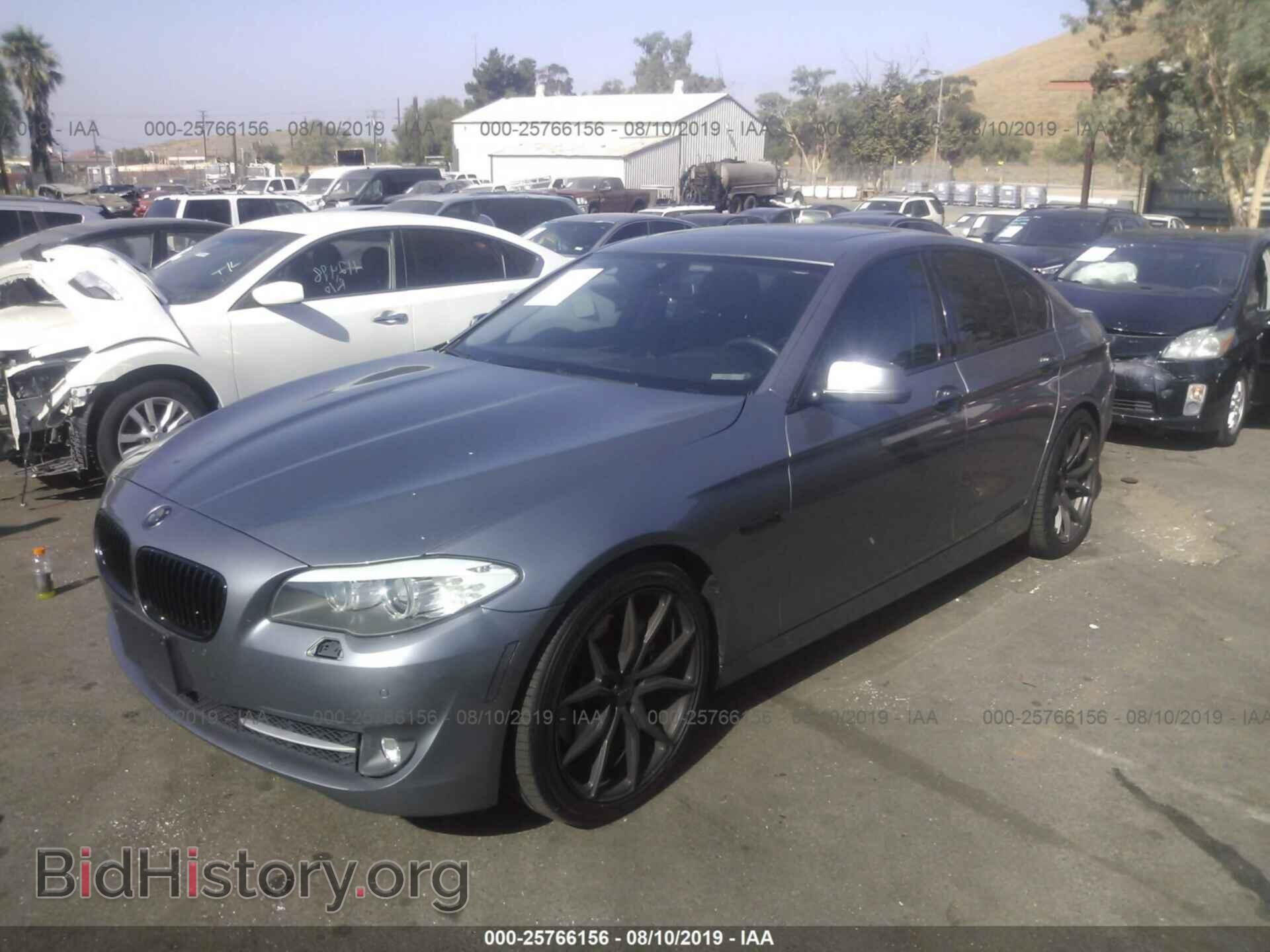 2011 BMW 535 - VIN: WBAFR7C58BC603258 - Фото 2