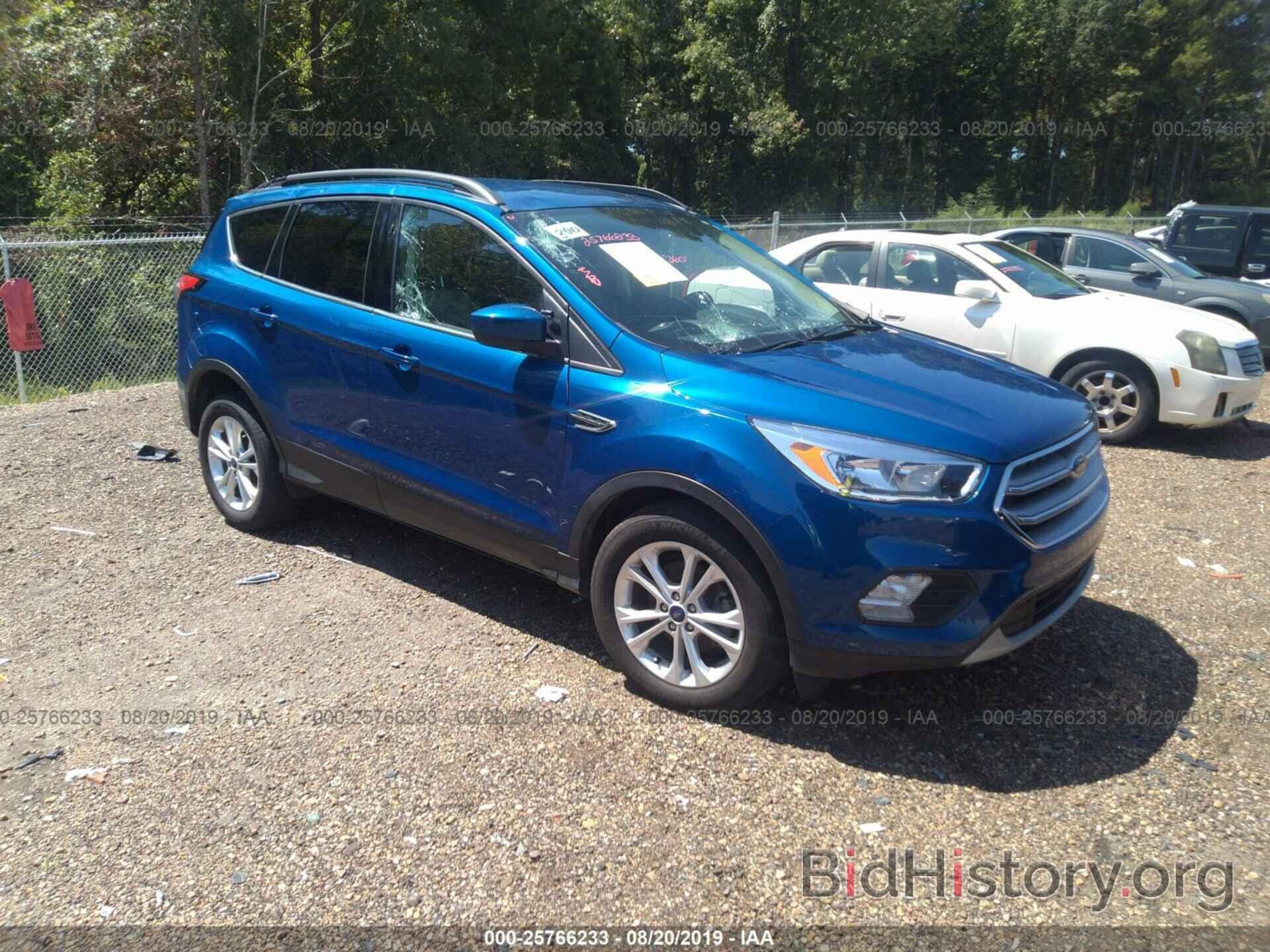 Photo 1FMCU0GD2JUA94270 - FORD ESCAPE 2018