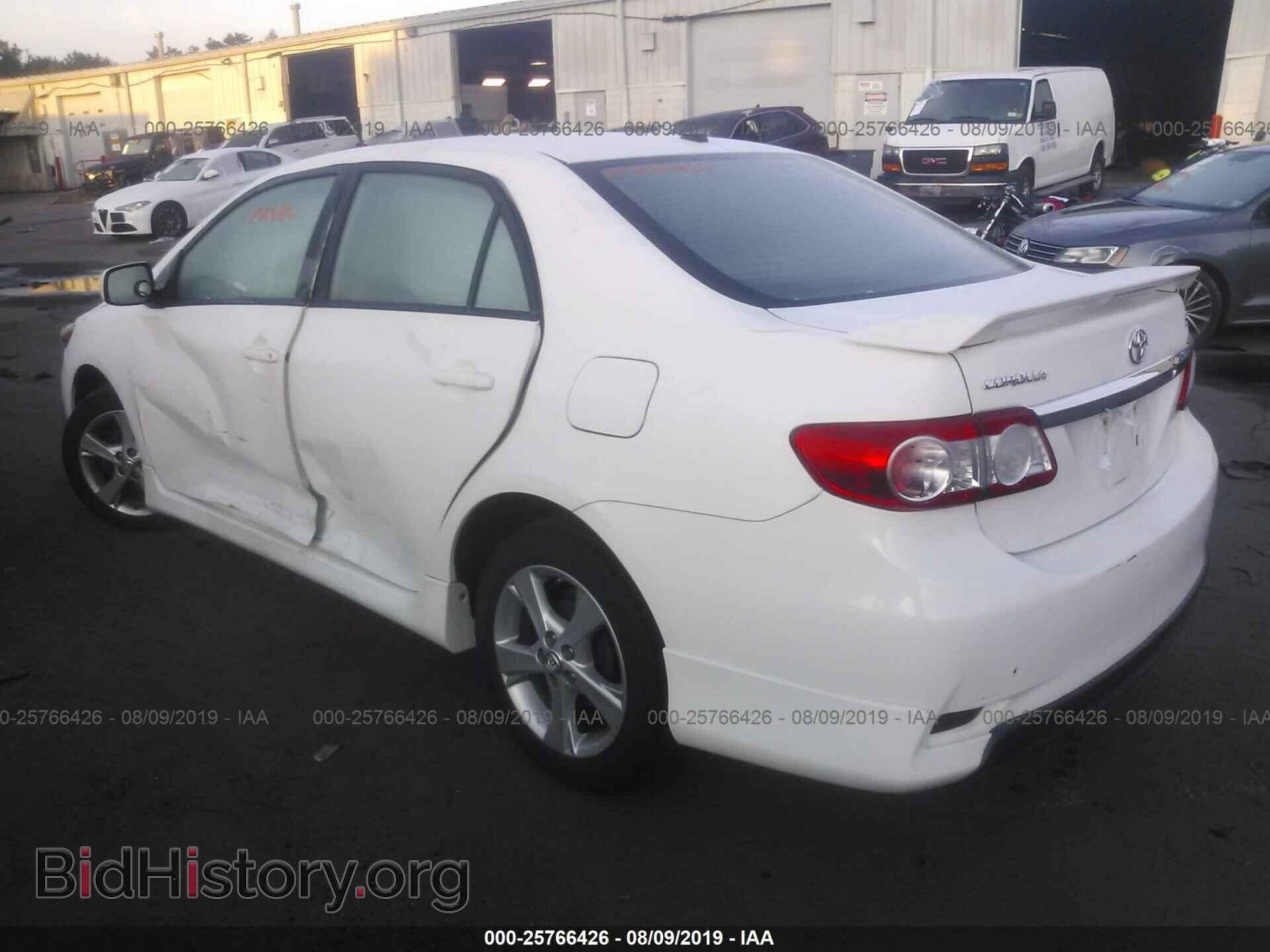 2011 Toyota Corolla - VIN: 2T1BU4EE1BC581817 - Фото 3