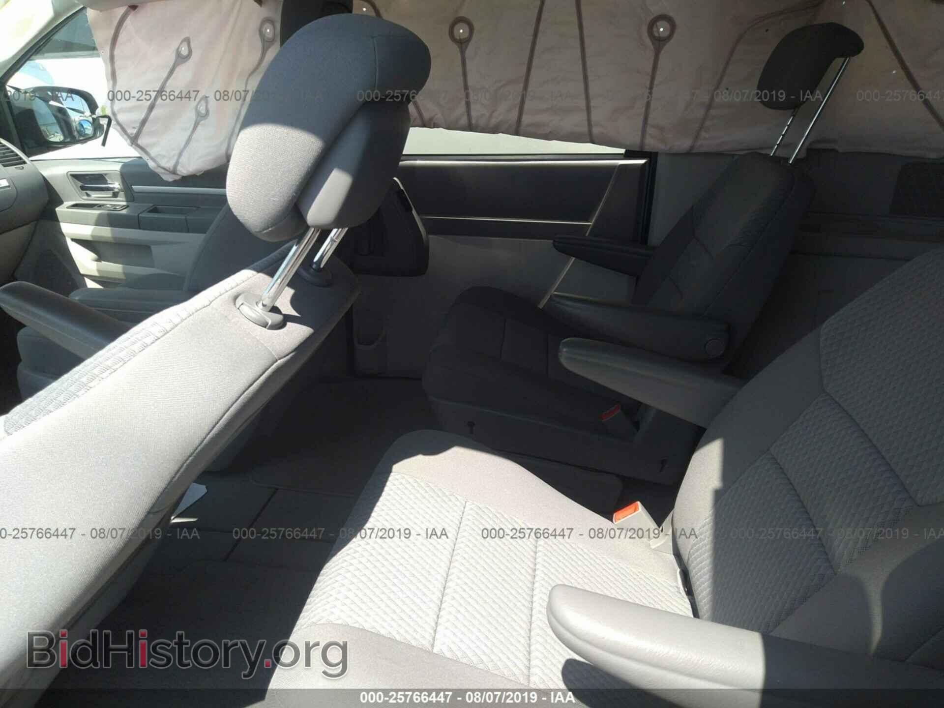2010 DODGE GRAND CARAVAN - VIN: 2D4RN3D13AR396903 - Фото 8