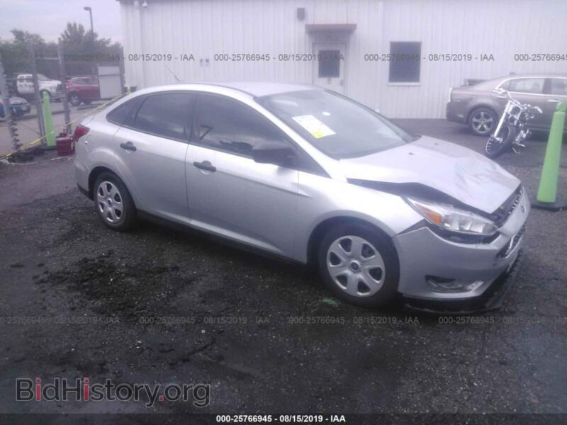2016 Ford FOCUS S (VIN 1FADP3E24GL230065) — photo 1 of 10, IAAI, damage: front end