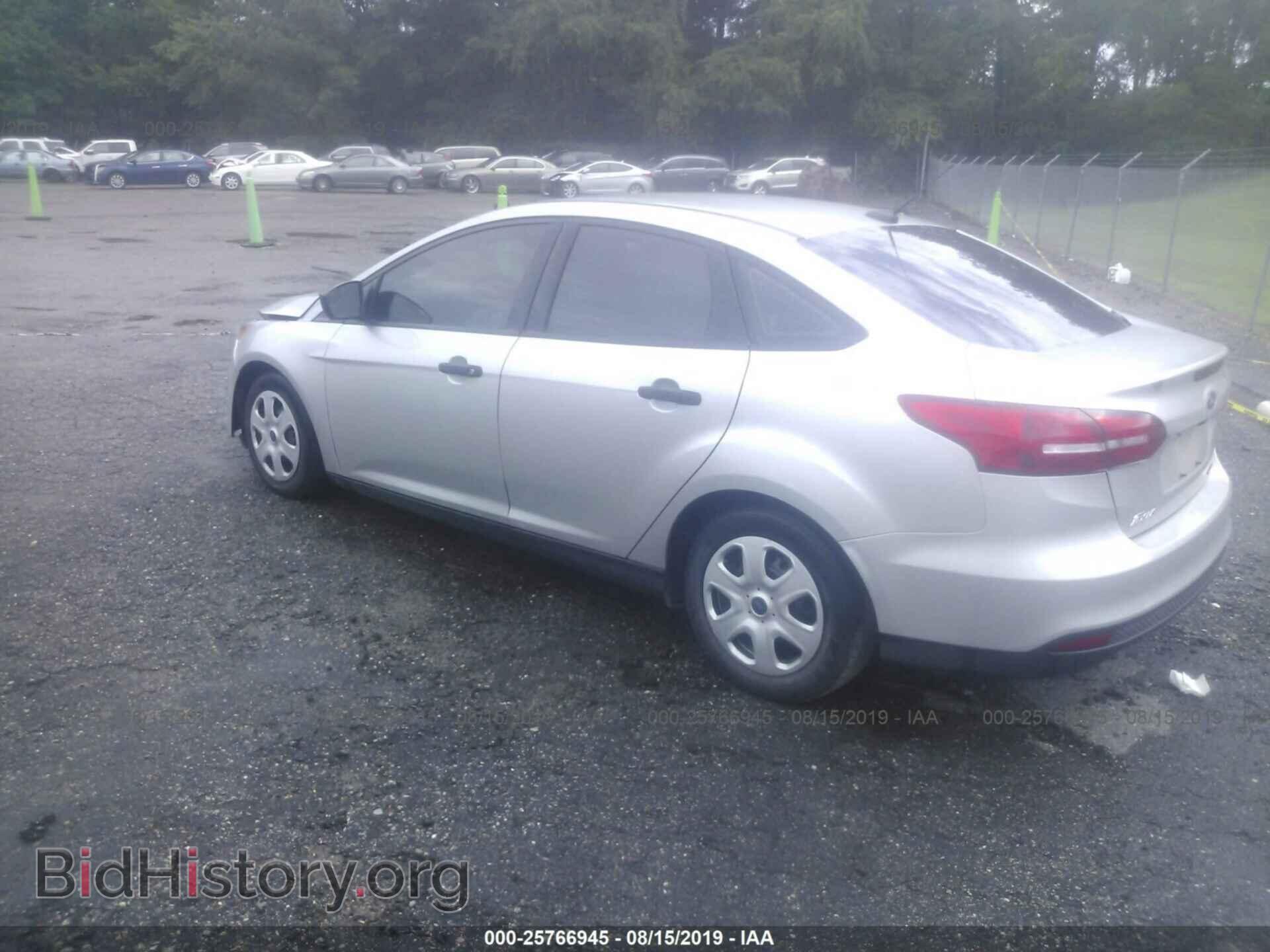 2016 FORD FOCUS - VIN: 1FADP3E24GL230065 - Фото 3