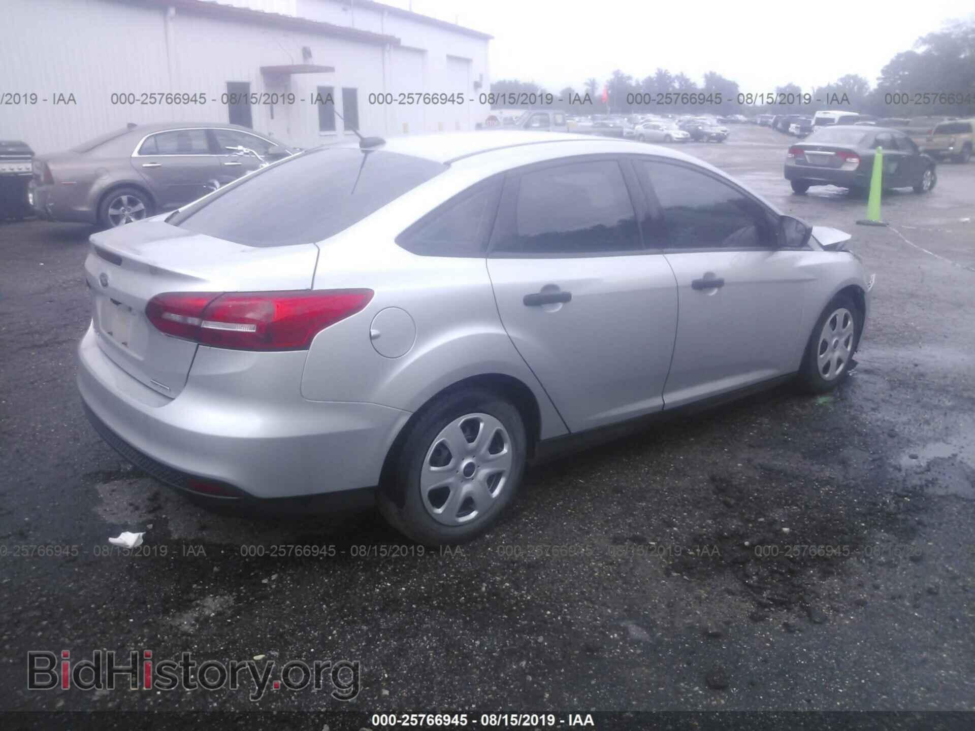 2016 FORD FOCUS - VIN: 1FADP3E24GL230065 - Фото 4