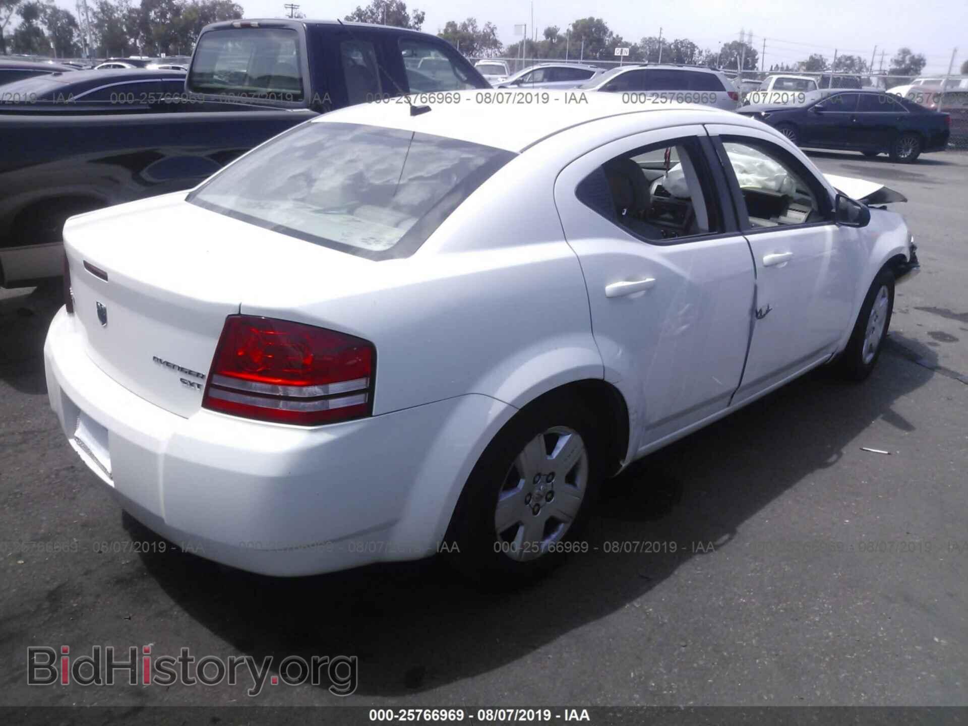 2010 DODGE AVENGER - VIN: 1B3CC4FB8AN182489 - Photo 4
