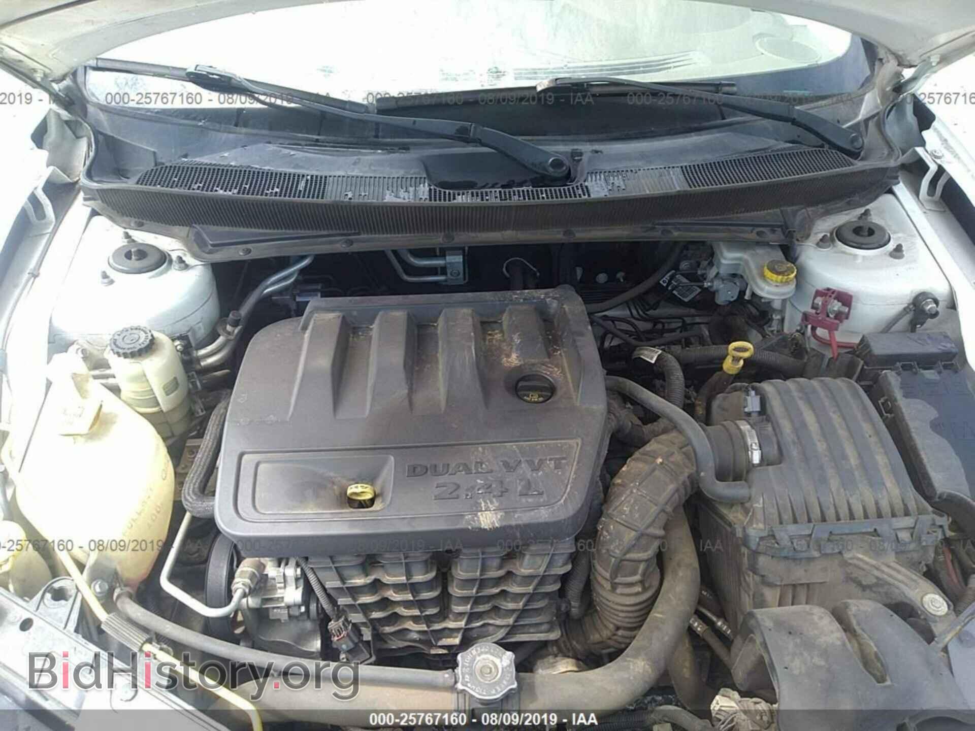 2010 CHRYSLER SEBRING - VIN: 1C3CC5FB1AN167938 - Фото 10