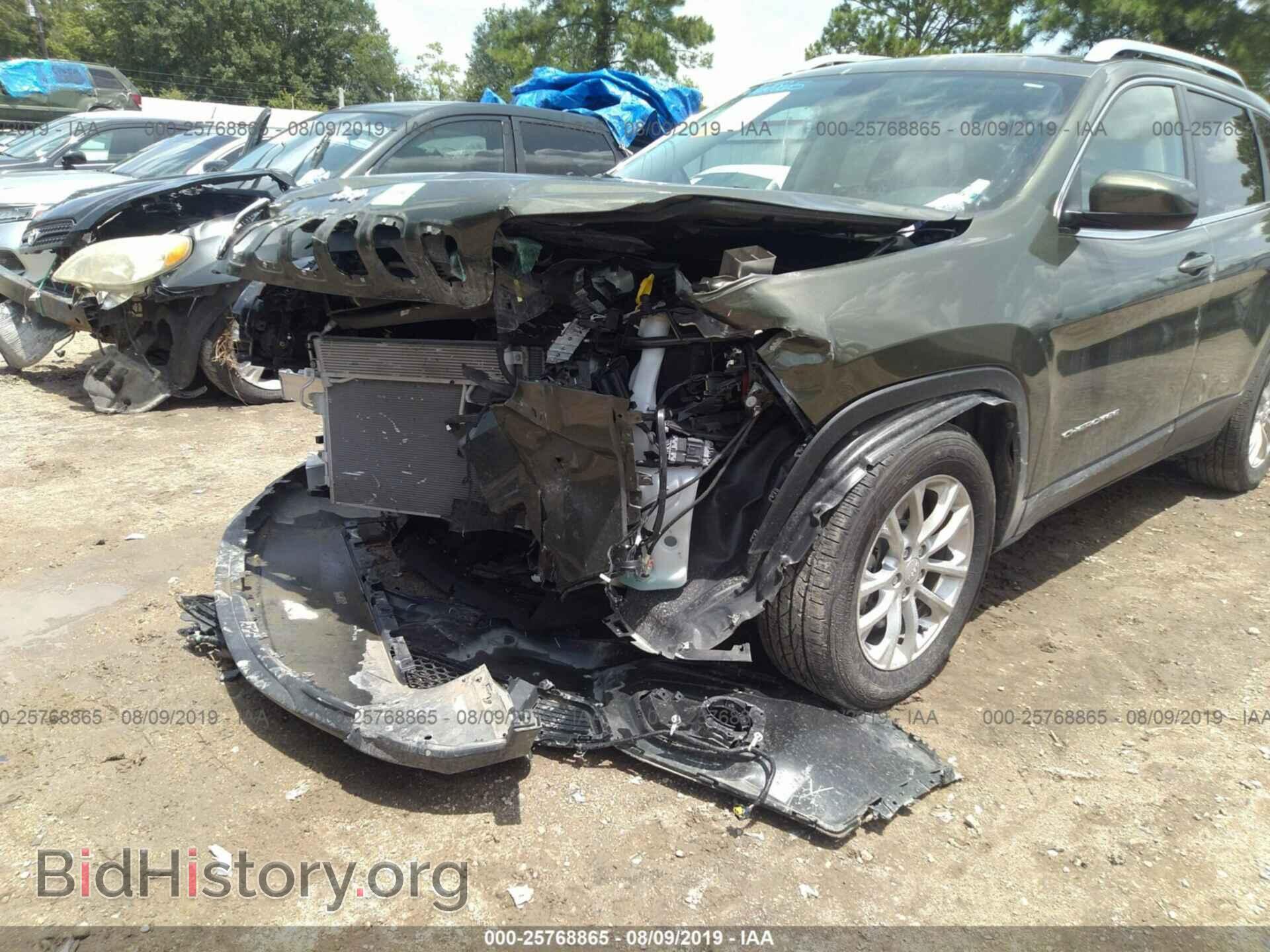 2019 JEEP CHEROKEE - VIN: 1C4PJLCB0KD285207 - Photo 6