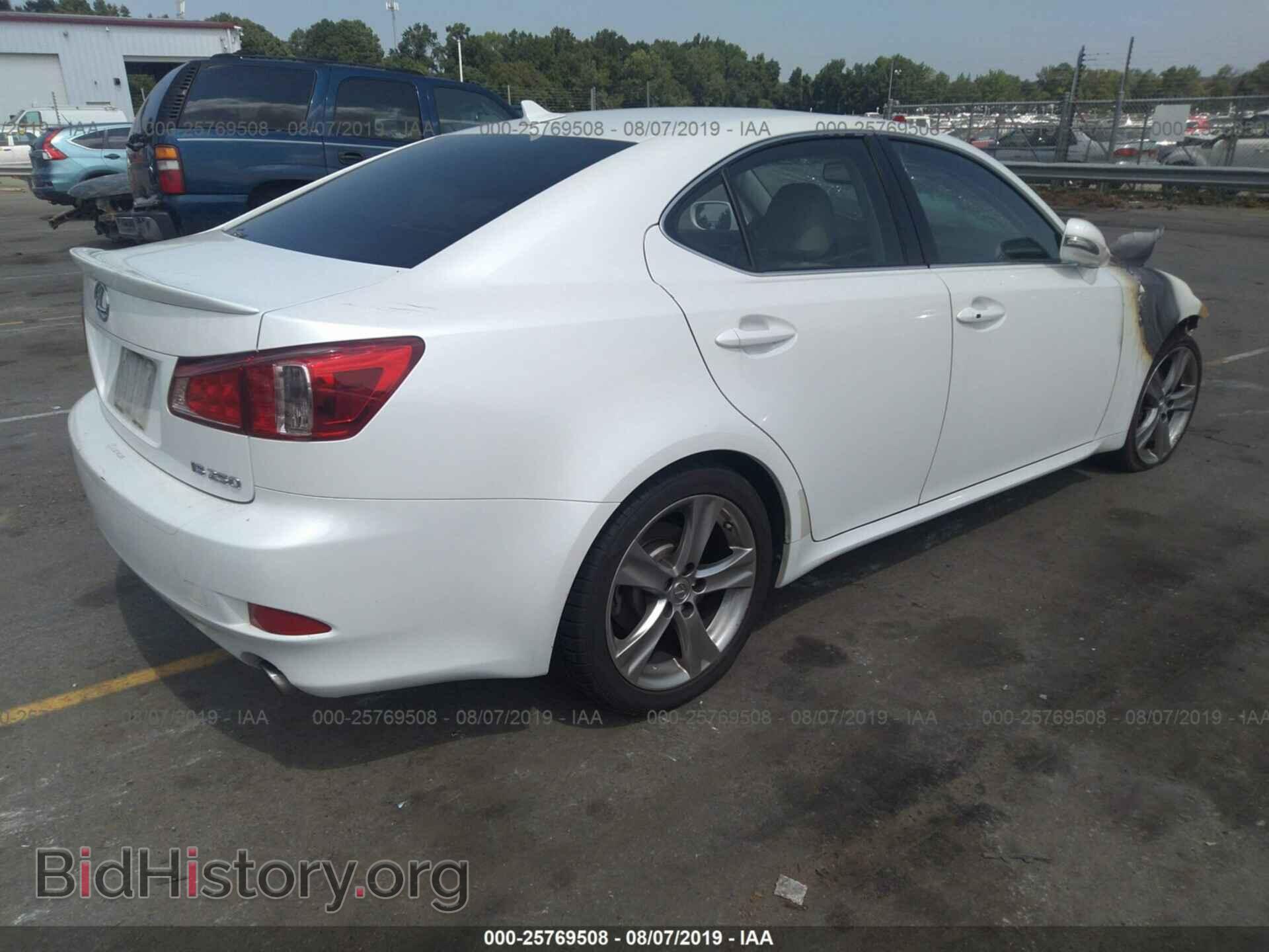 2011 LEXUS IS - VIN: JTHBF5C24B5138680 - Фото 4