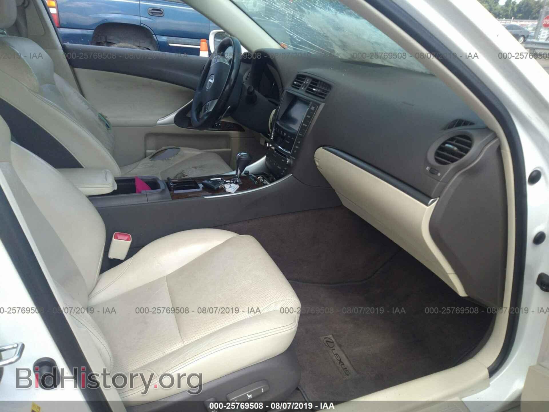 2011 LEXUS IS - VIN: JTHBF5C24B5138680 - Фото 5