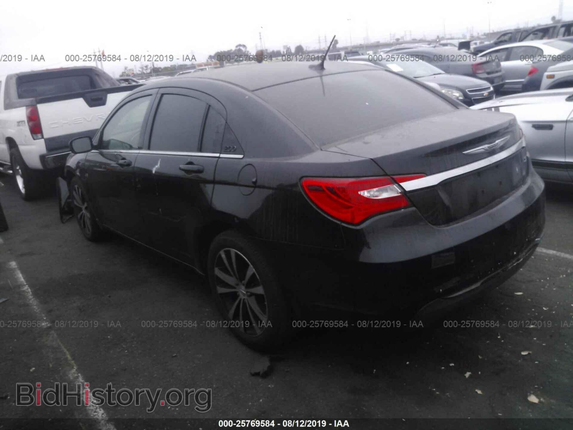 2013 CHRYSLER 200 - VIN: 1C3CCBBB7DN744500 - Photo 3