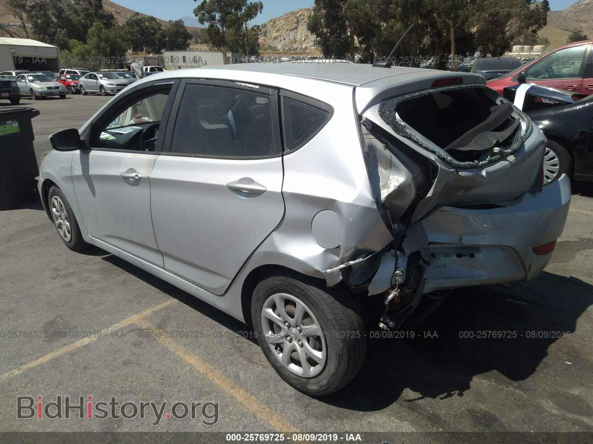 2013 HYUNDAI ACCENT - VIN: KMHCT5AE2DU107119 - Фото 3