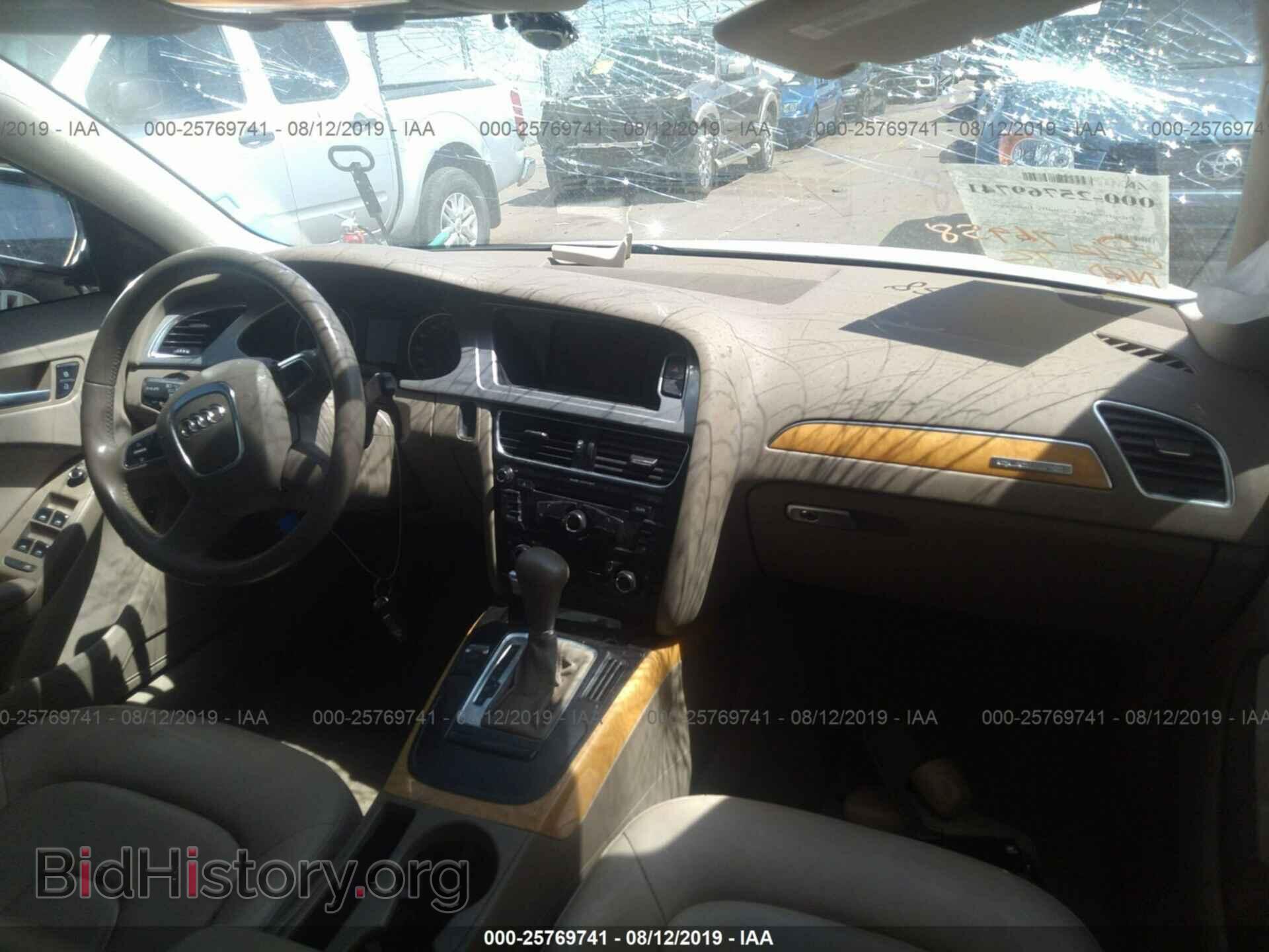 2010 AUDI A4 - VIN: WAUFFAFL8AN030588 - Фото 5