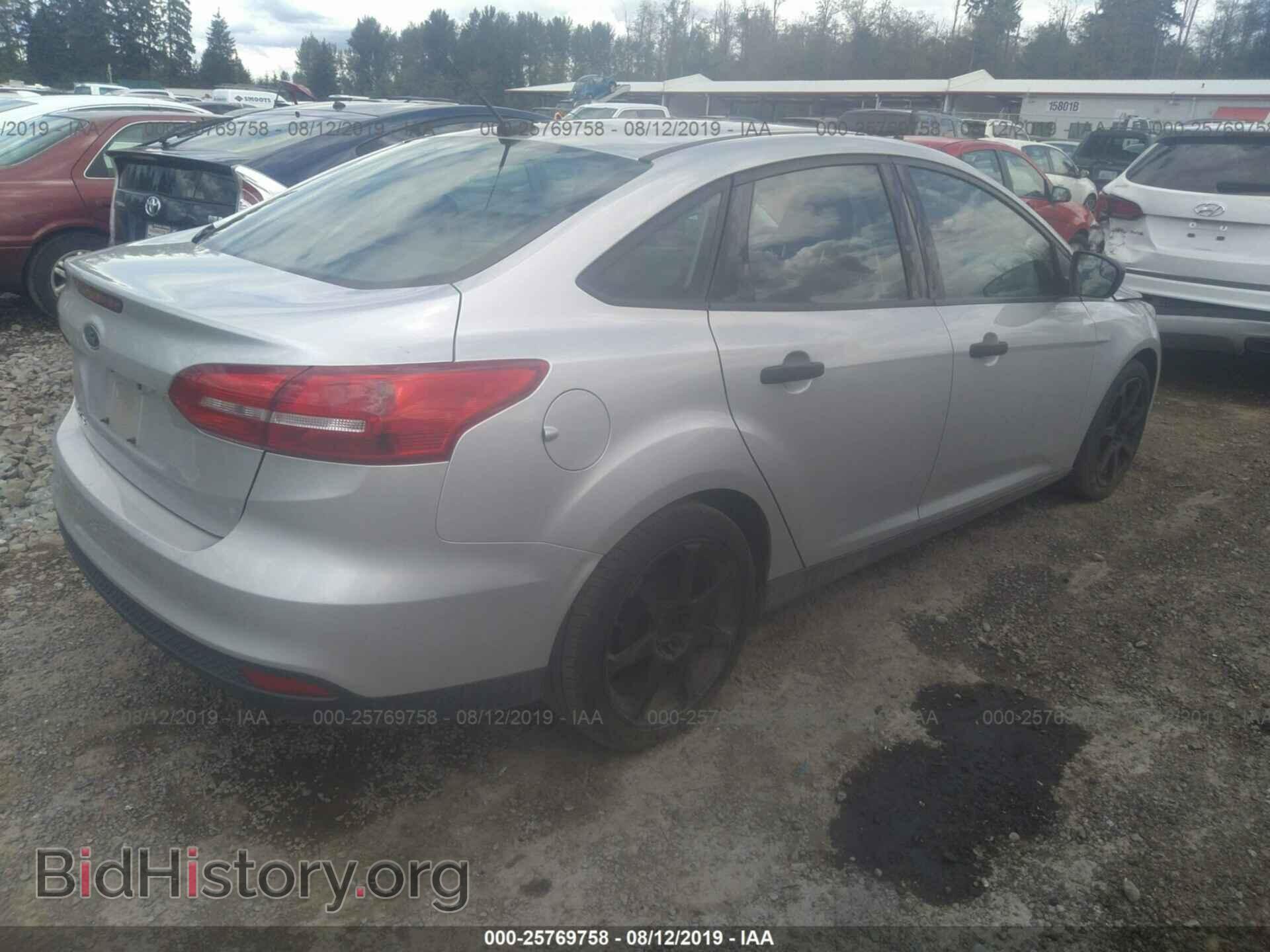 2016 FORD FOCUS - VIN: 1FADP3E20GL238888 - Photo 4