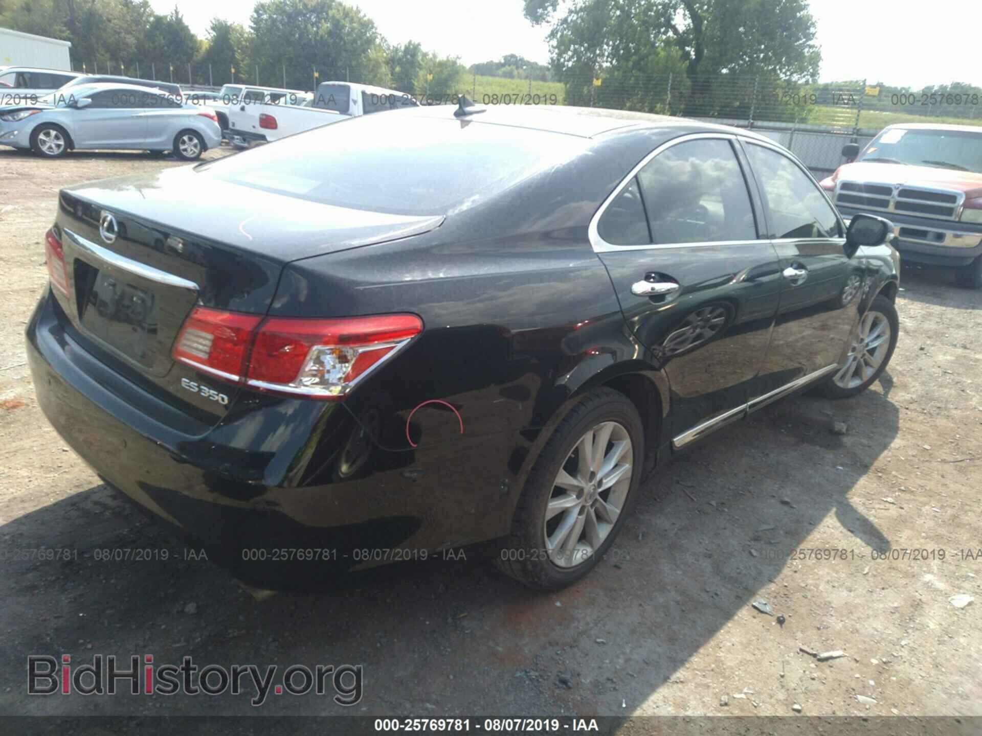2011 LEXUS ES - VIN: JTHBK1EG0B2455533 - Фото 4