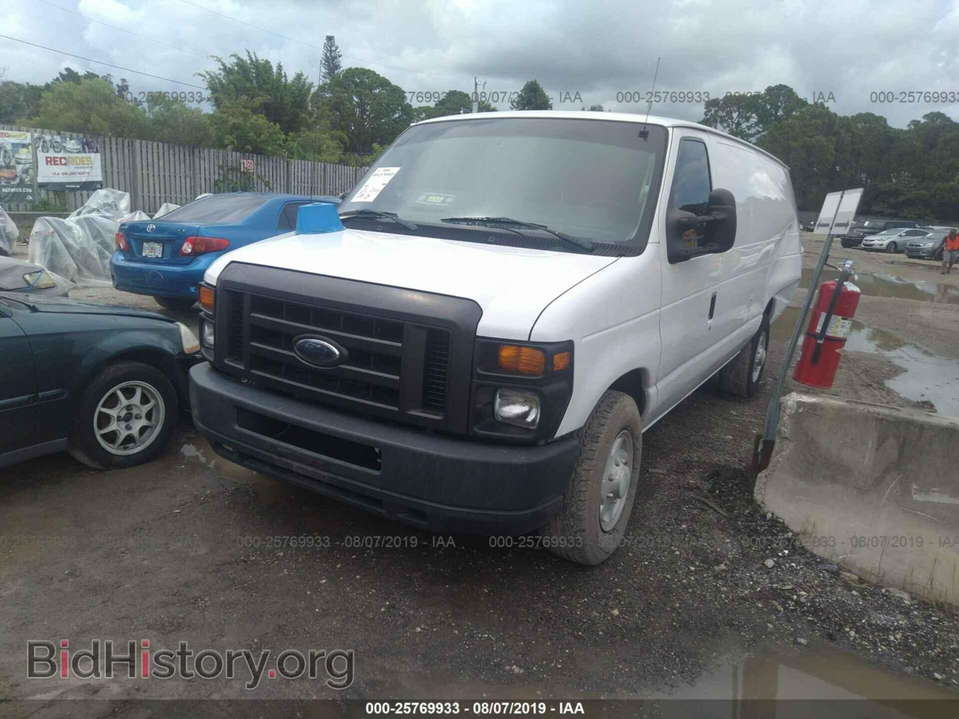 2010 FORD ECONOLINE - VIN: 1FTSS3EP1ADA40771 - Фото 2