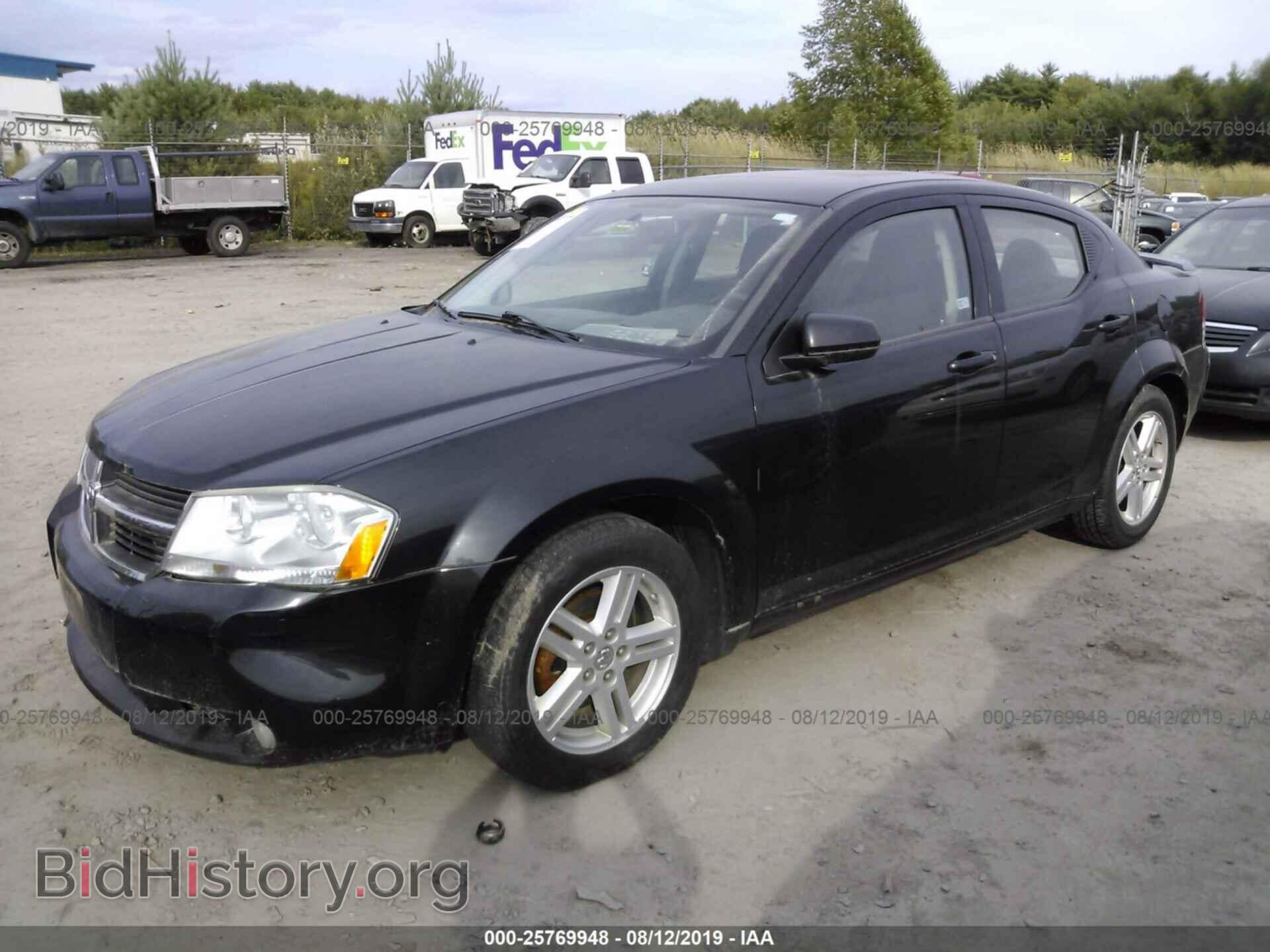 2010 DODGE AVENGER - VIN: 1B3CC5FB0AN235255 - Фото 2