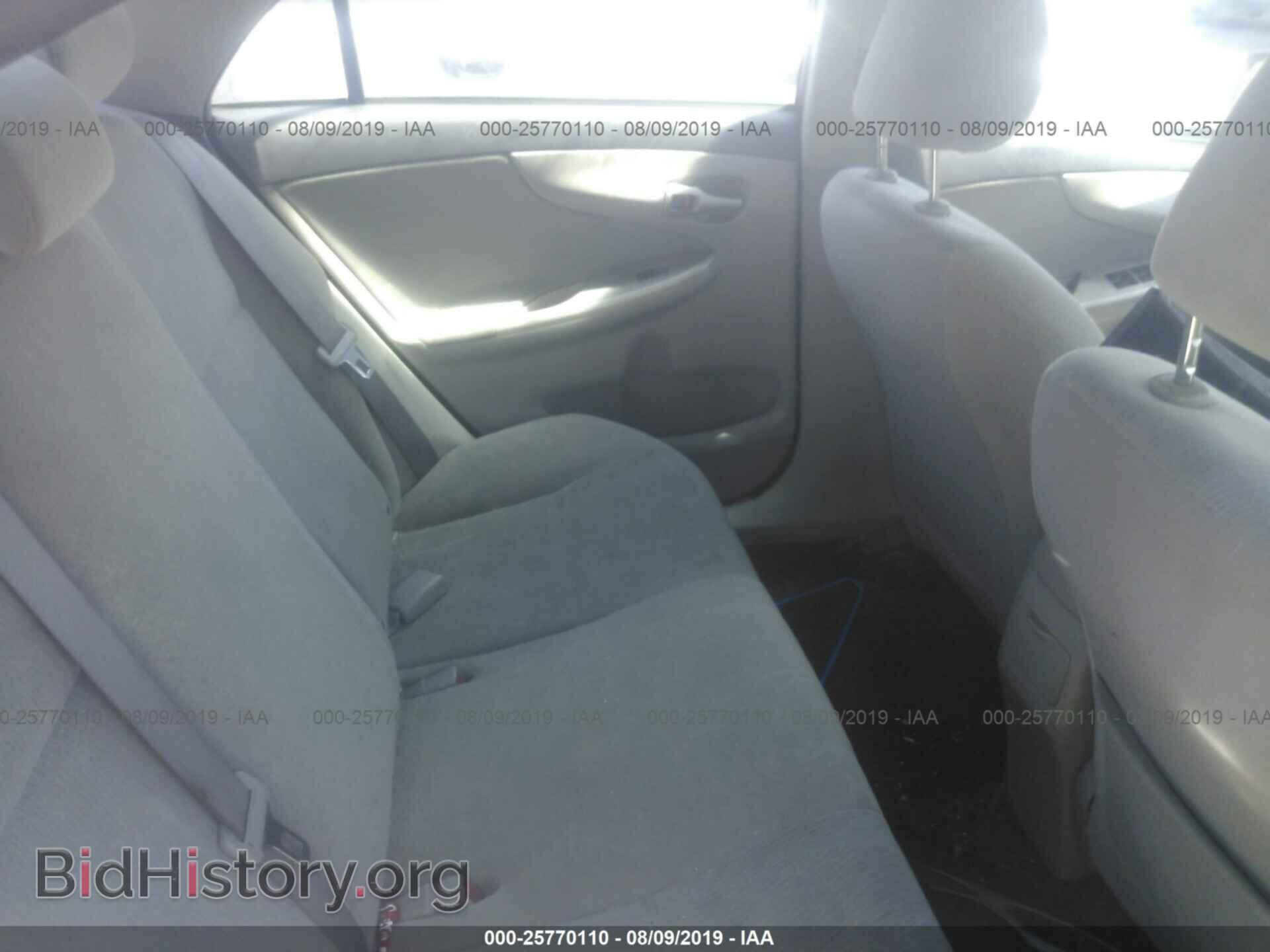 2011 TOYOTA COROLLA - VIN: 2T1BU4EE2BC624285 - Фото 8