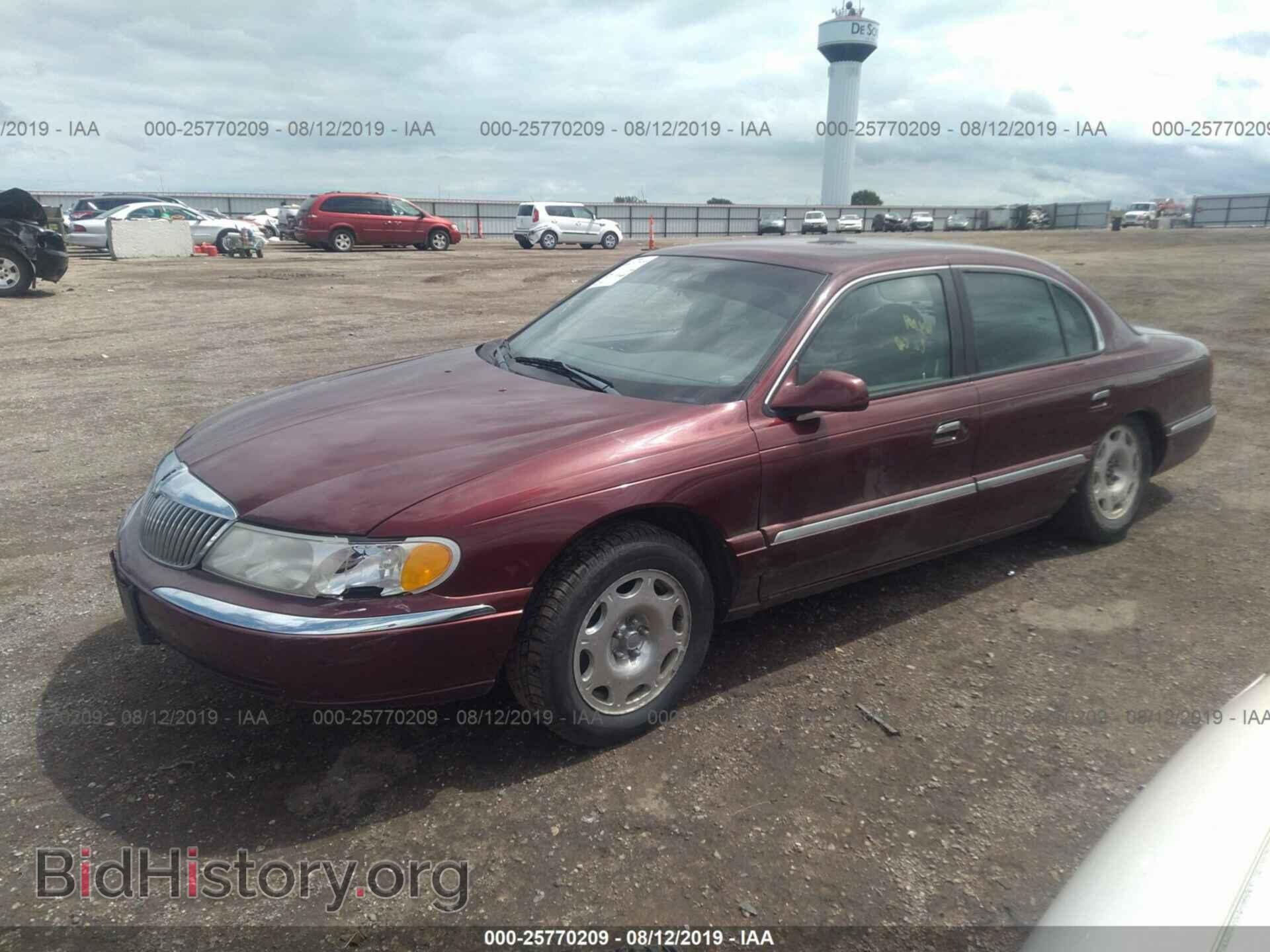 2000 LINCOLN CONTINENTAL - VIN: 1LNHM97V2YY832848 - Фото 2
