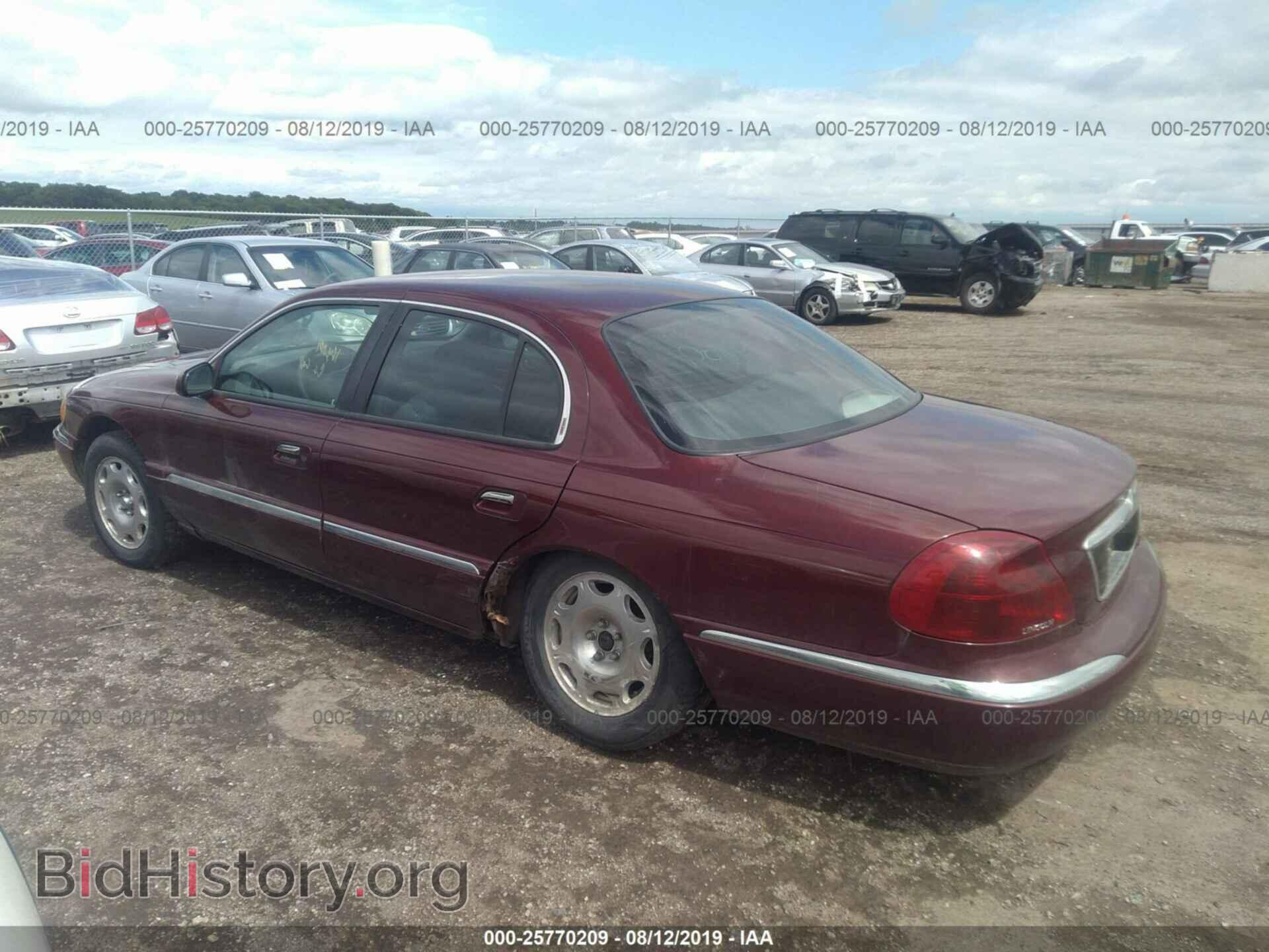 2000 LINCOLN CONTINENTAL - VIN: 1LNHM97V2YY832848 - Фото 3