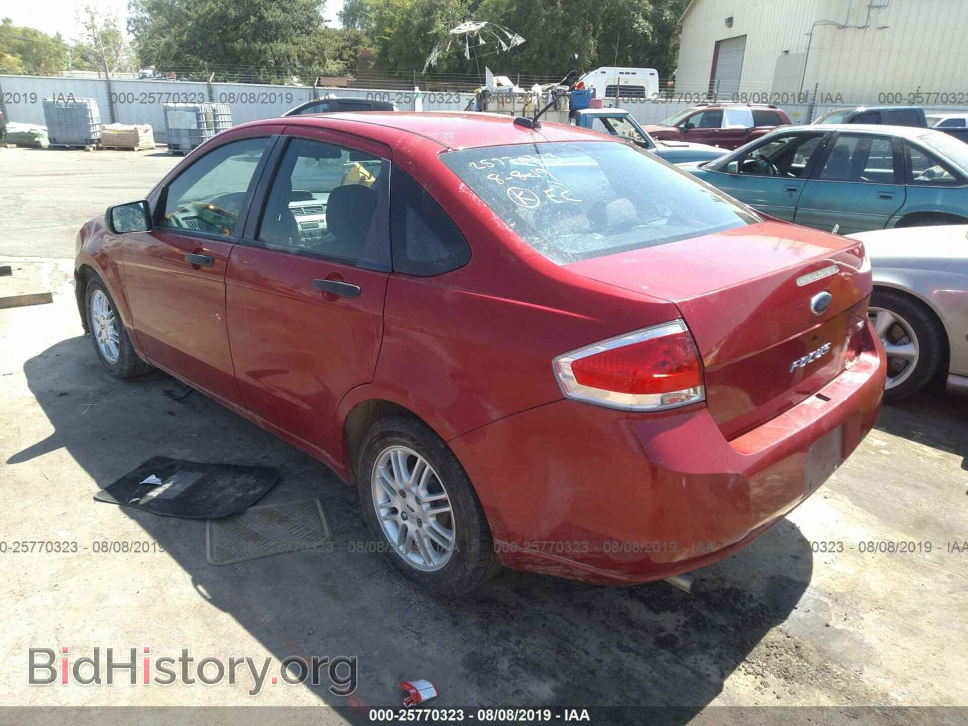 2009 FORD FOCUS - VIN: 1FAHP35N39W214923 - Photo 3