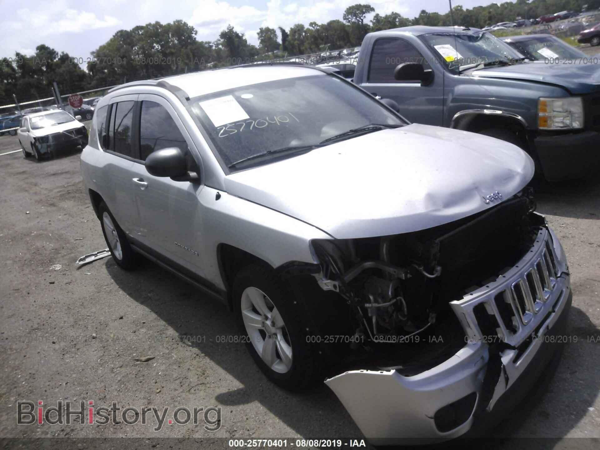 Фотография 1C4NJCBA3CD530485 - JEEP COMPASS 2012
