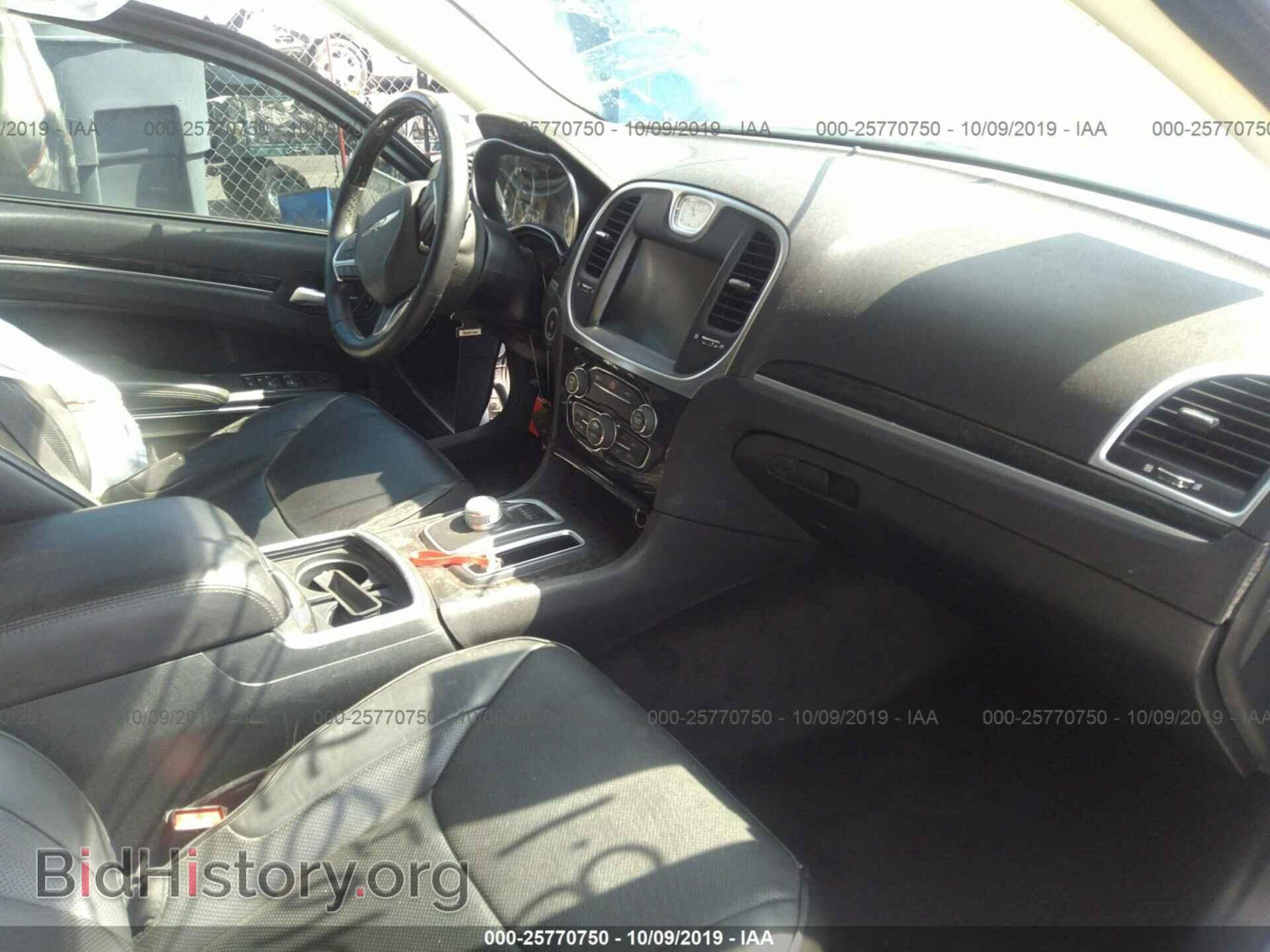 2016 CHRYSLER 300C - VIN: 2C3CCAEG6GH282266 - Фото 9