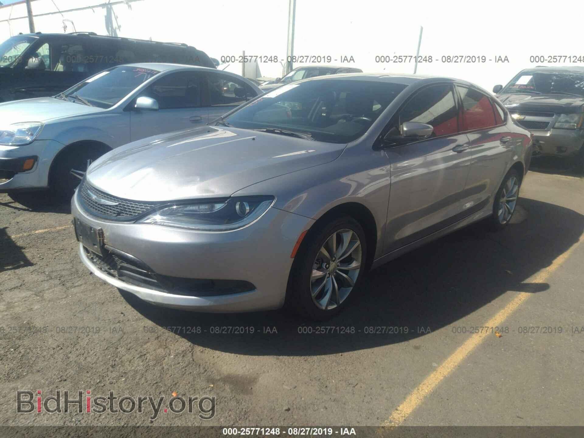 2016 CHRYSLER 200 - VIN: 1C3CCCBB1GN104891 - Фото 2