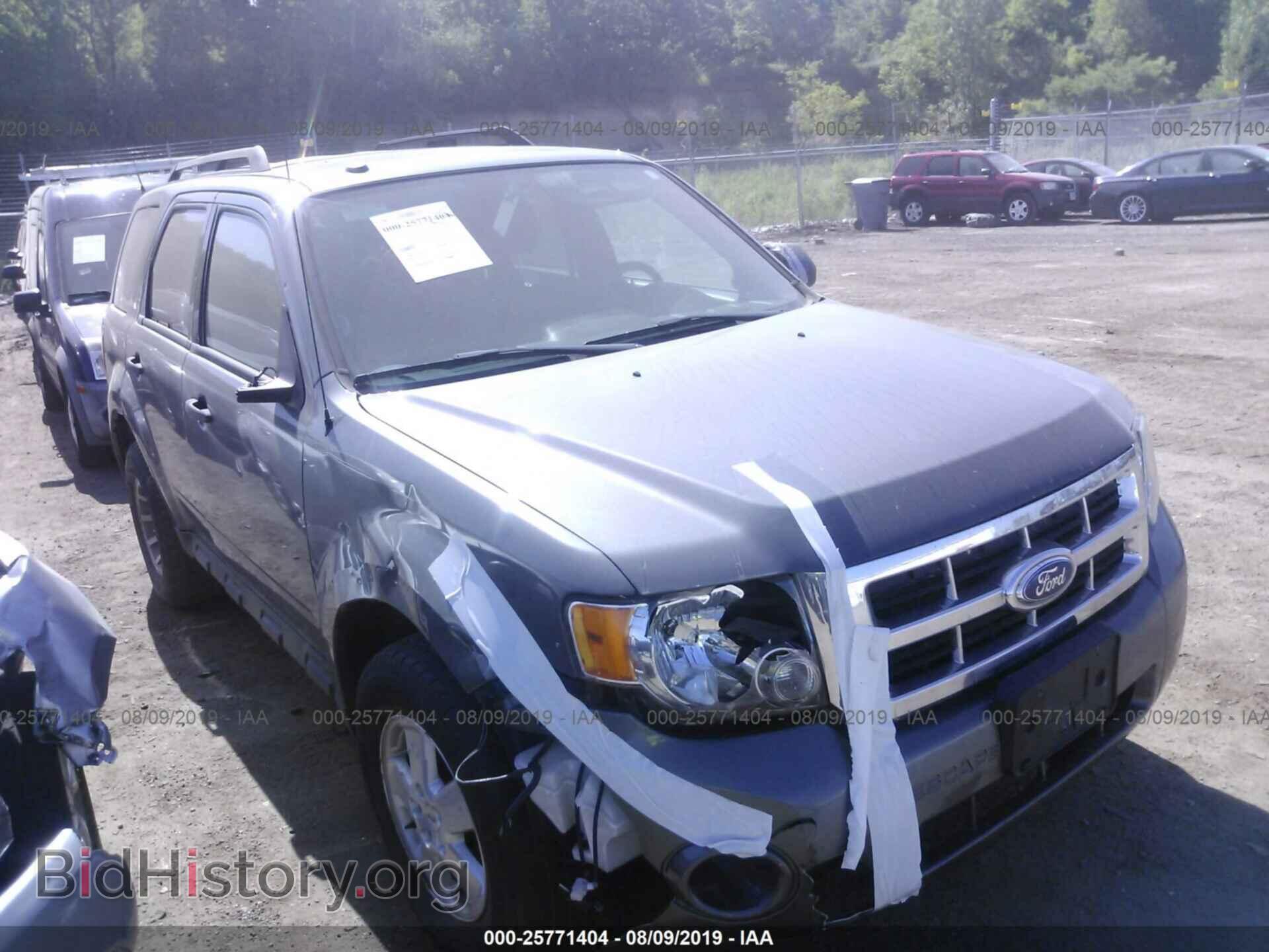 Фотография 1FMCU0D74BKC40406 - FORD ESCAPE 2011