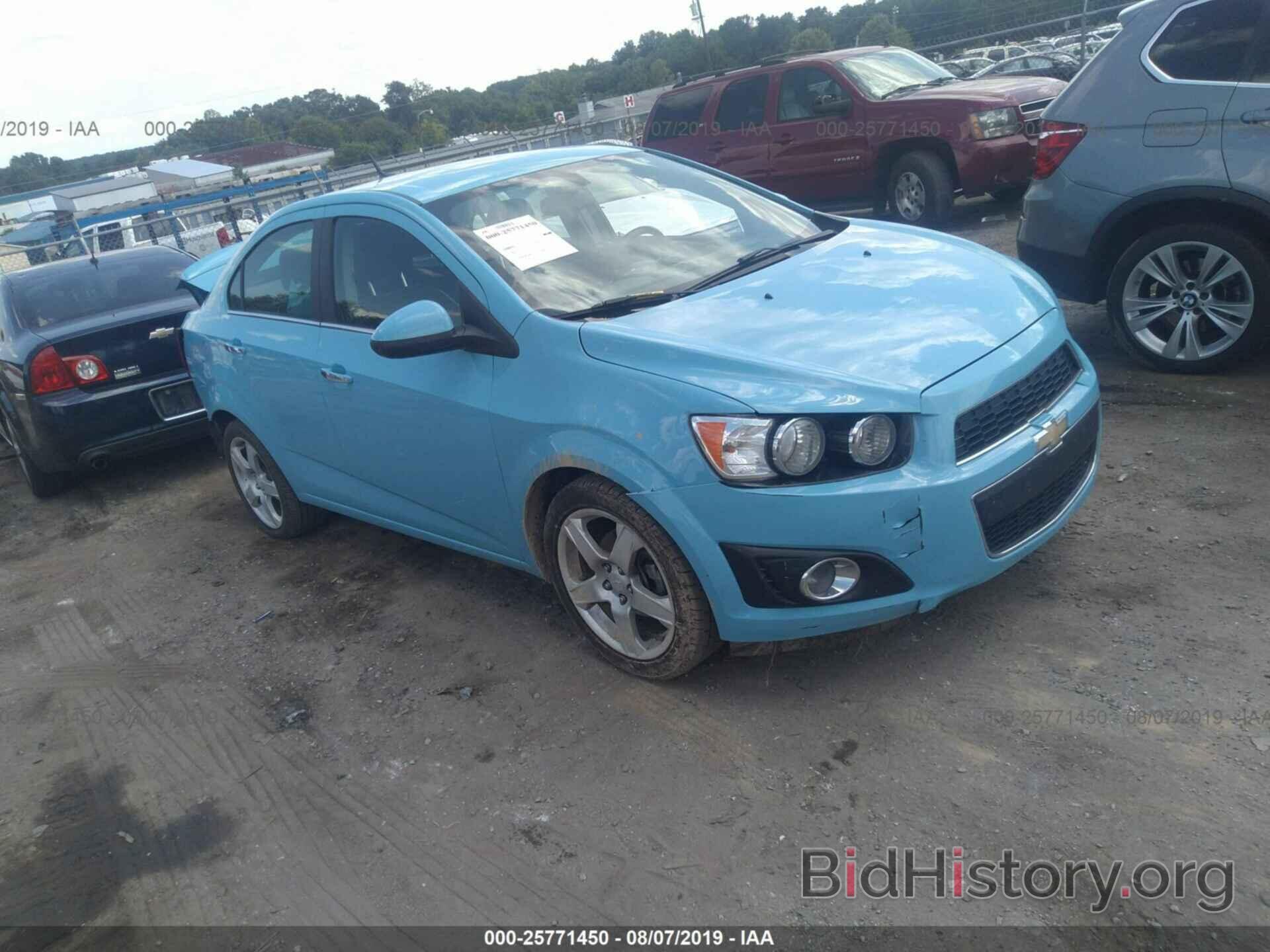 Photo 1G1JE5SH8E4156916 - CHEVROLET SONIC 2014