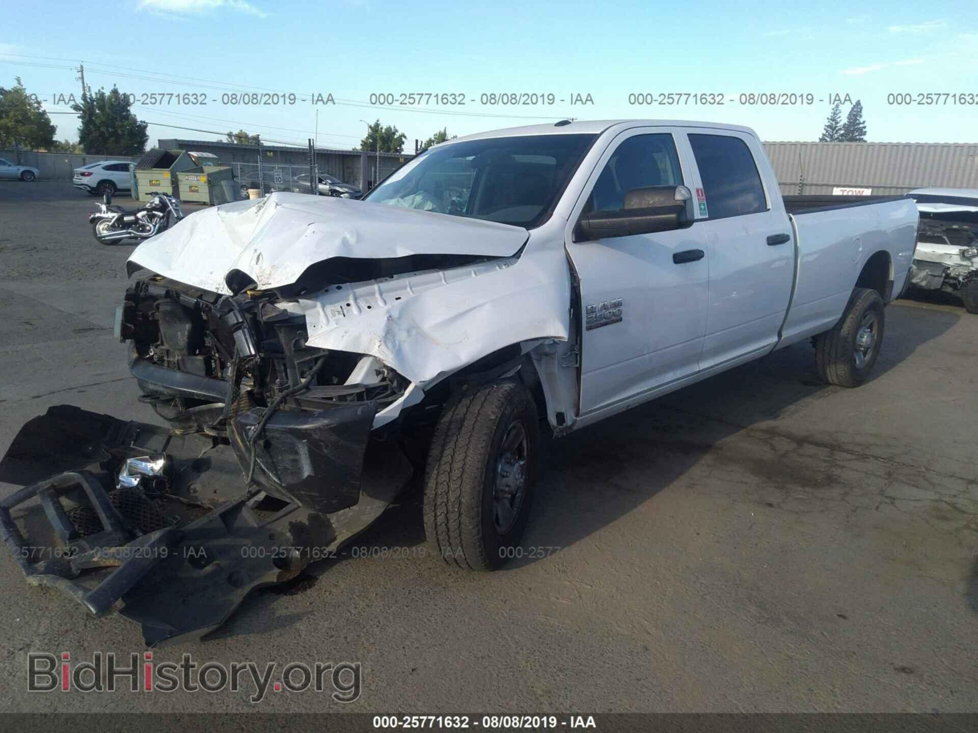 2017 RAM 2500 - VIN: 3C6TR5HT4HG603921 - Photo 2