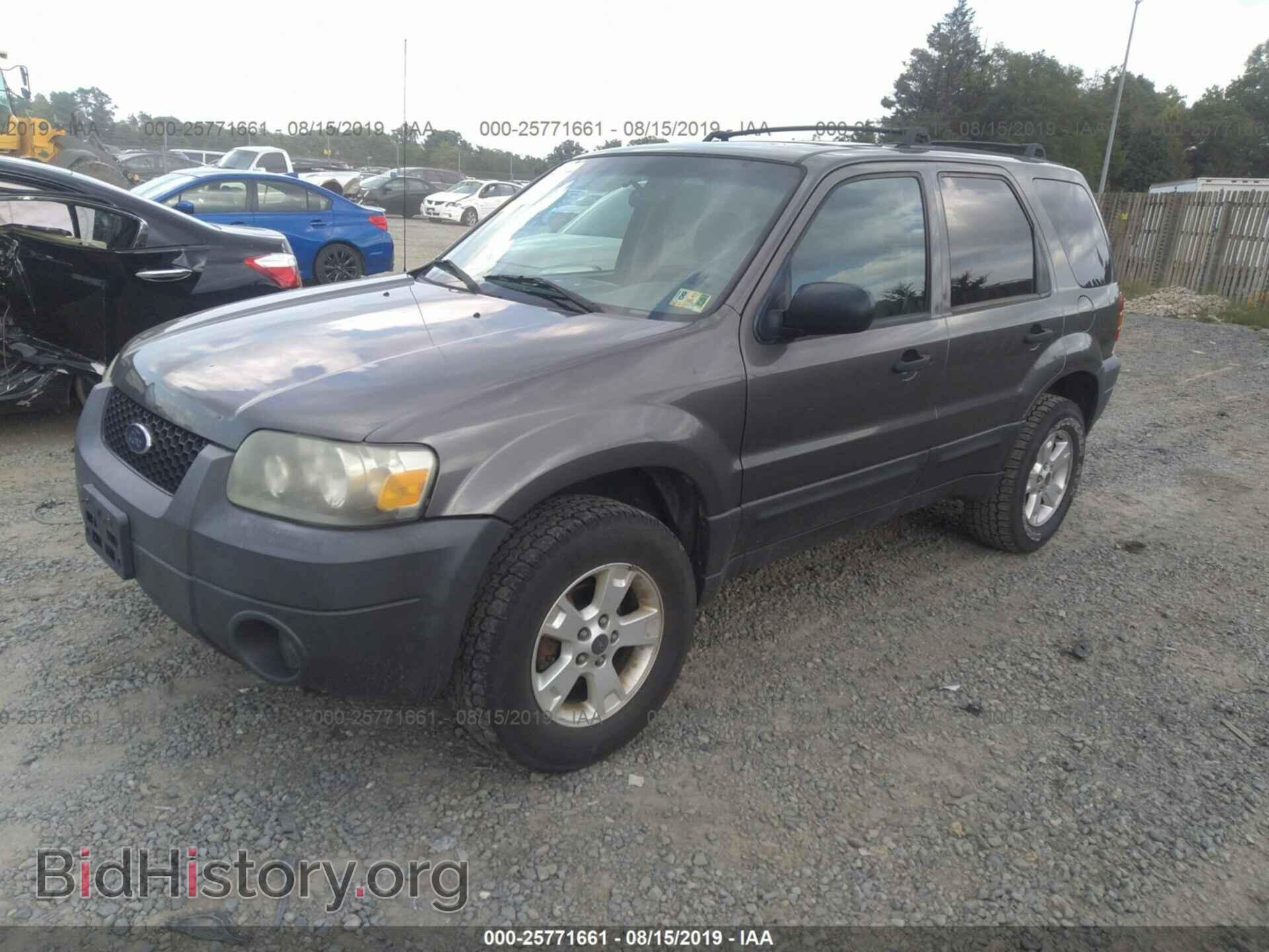 2005 FORD ESCAPE - VIN: 1FMCU03155DA19001 - Фото 2