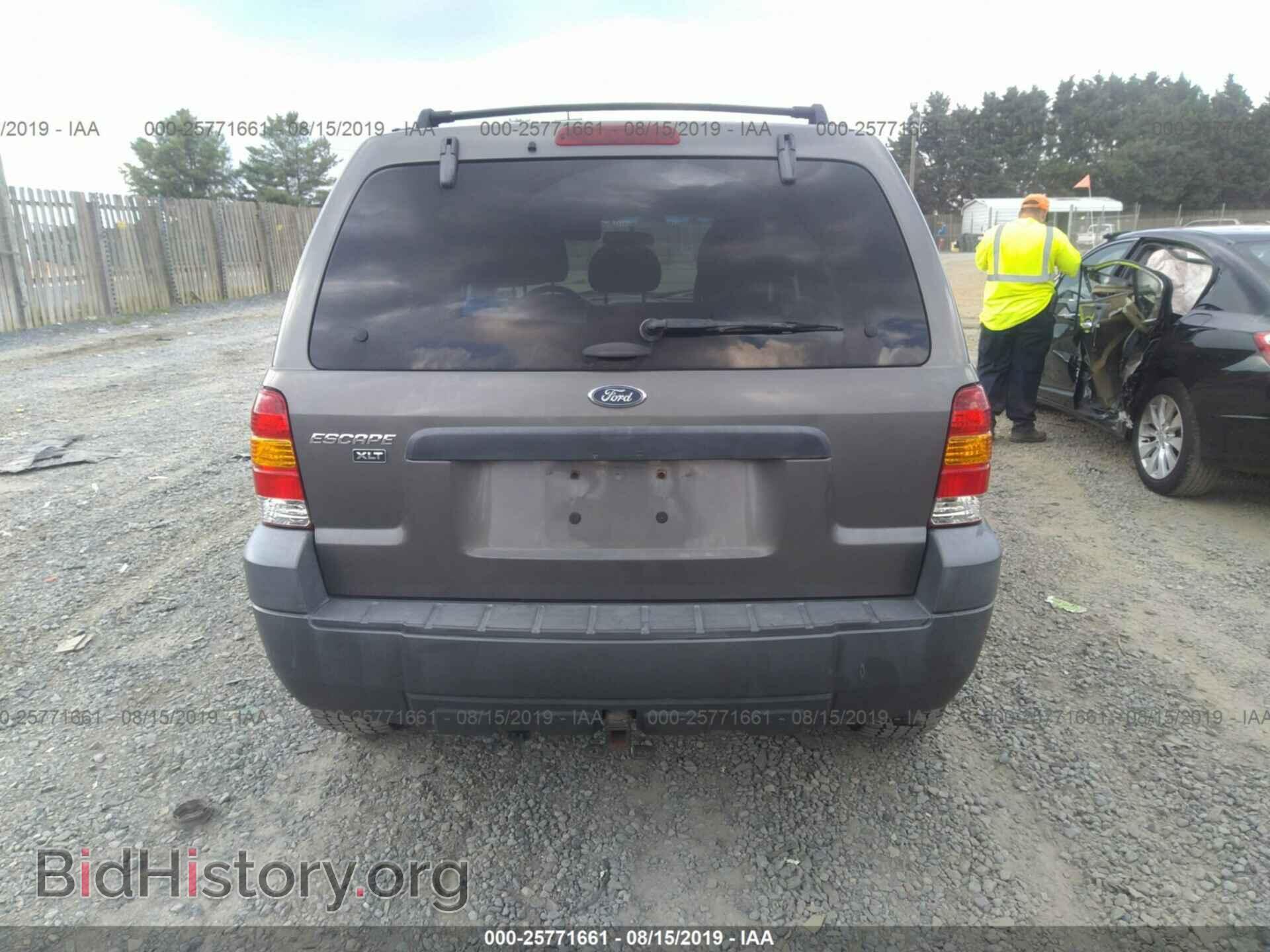 2005 FORD ESCAPE - VIN: 1FMCU03155DA19001 - Фото 6