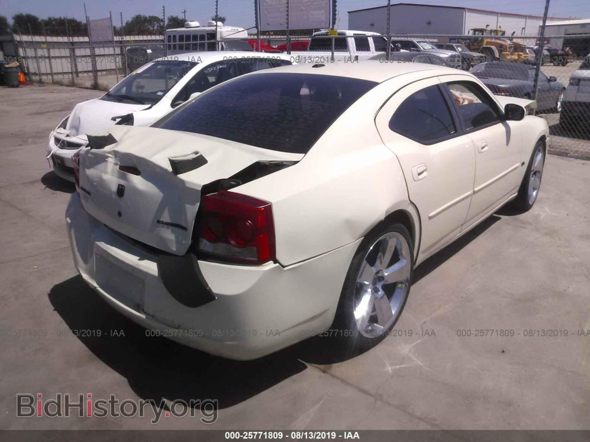 2010 DODGE CHARGER - VIN: 2B3CA9CV9AH304027 - Фото 4