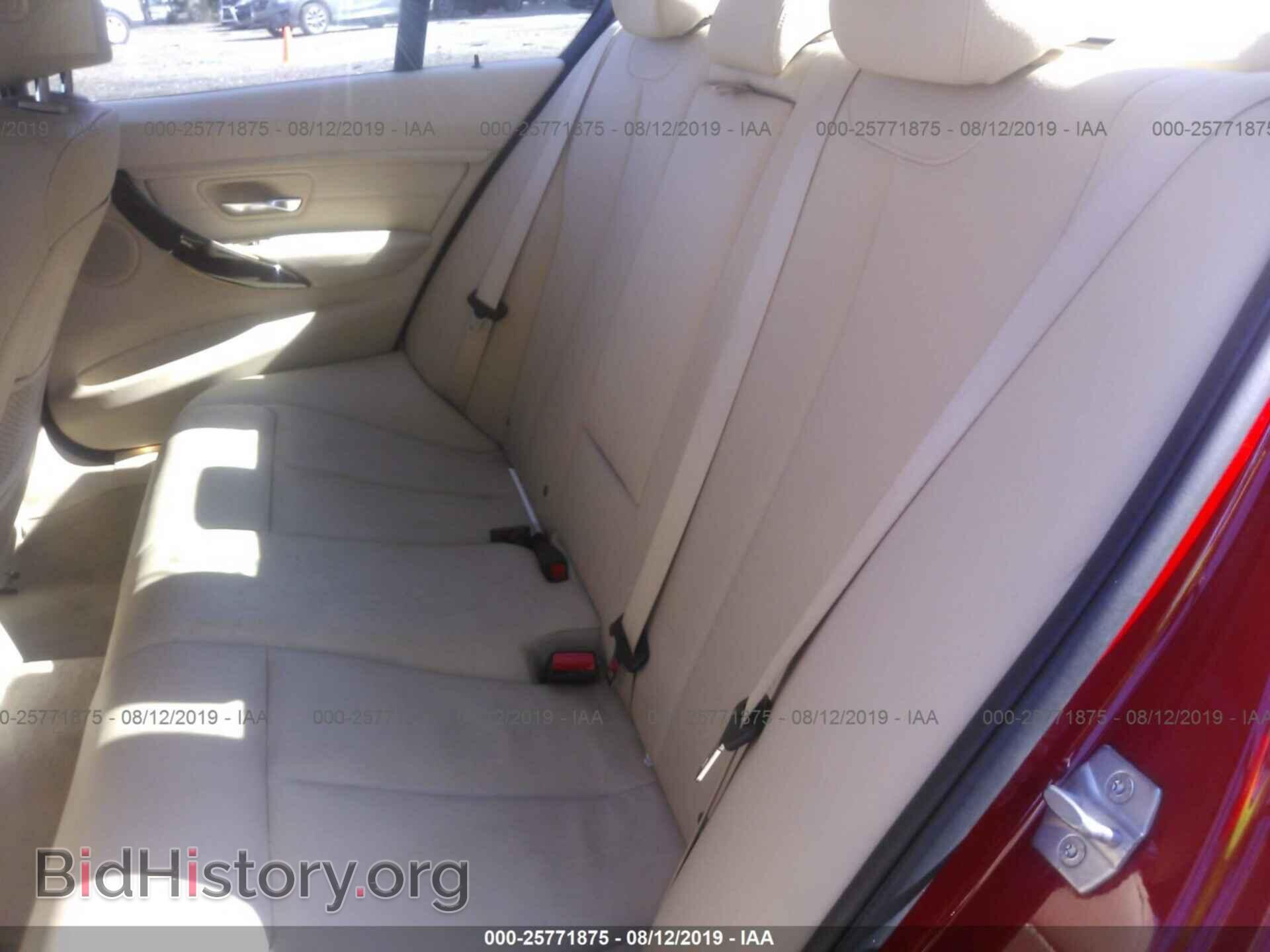 2014 BMW 320 - VIN: WBA3C3C54EP662754 - Фото 8