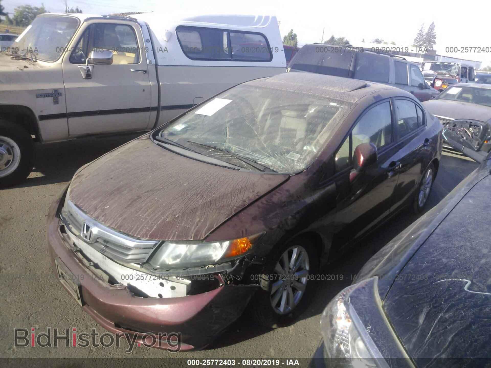 2012 HONDA CIVIC - VIN: 2HGFB2F87CH606247 - Photo 2