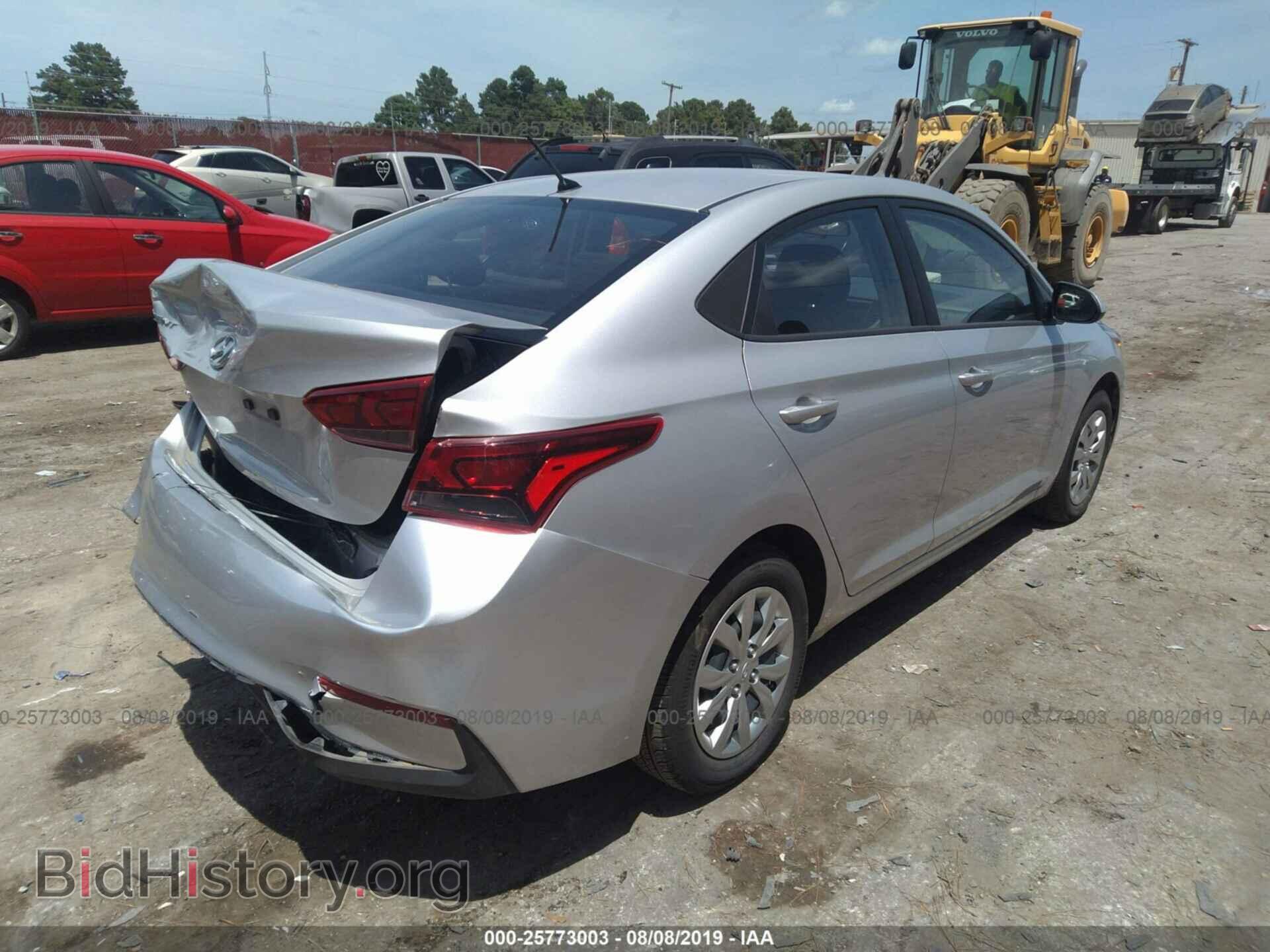 2019 HYUNDAI ACCENT - VIN: 3KPC24A38KE051148 - Фото 4