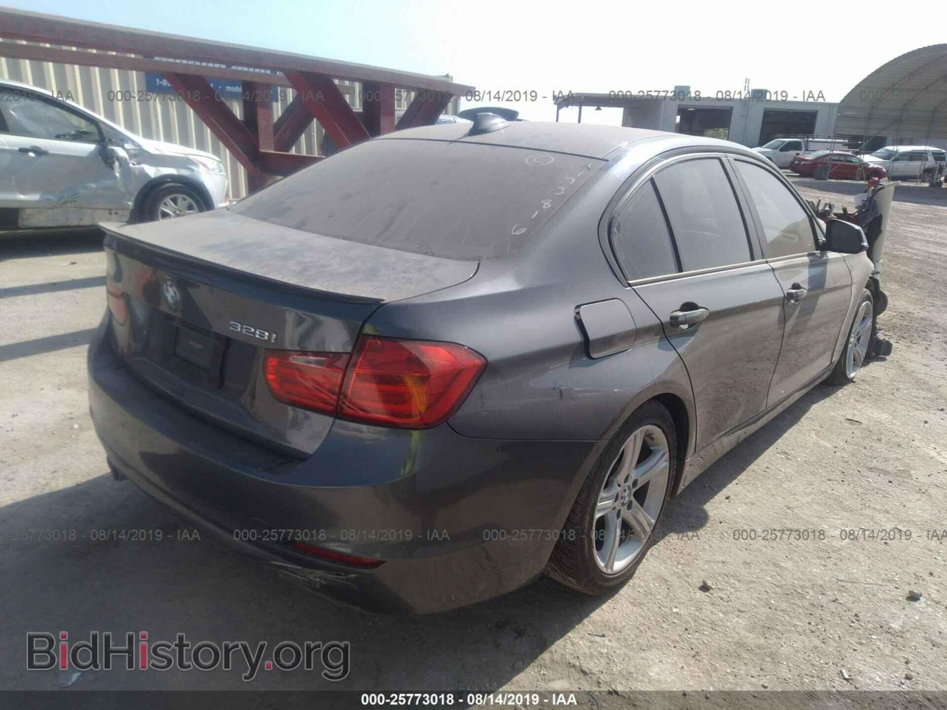 2012 BMW 328 - VIN: WBA3A5C55CF347398 - Фото 4