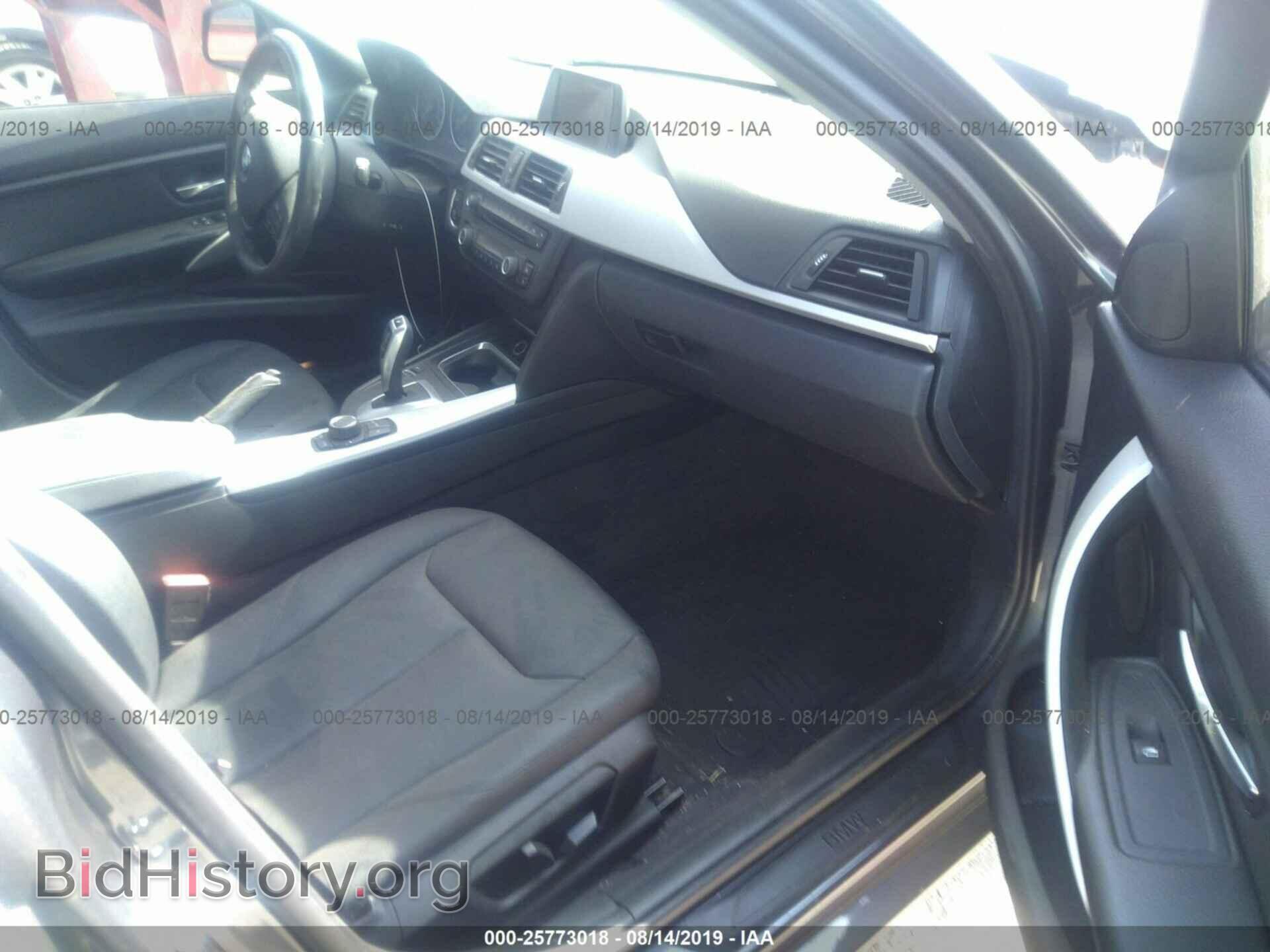 2012 BMW 328 - VIN: WBA3A5C55CF347398 - Фото 5